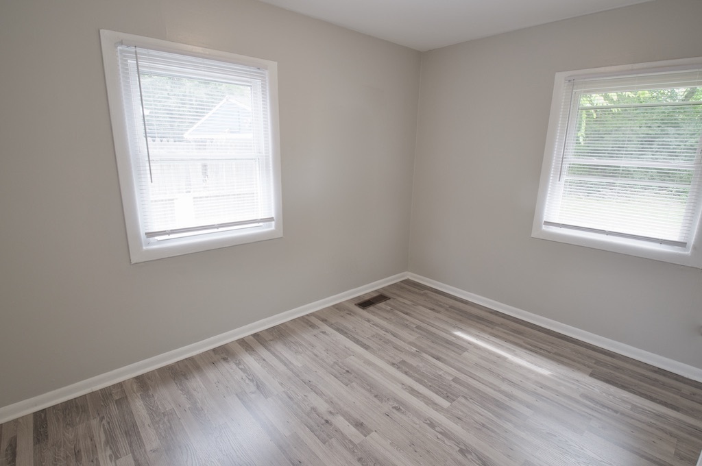 2551 Eagledale Drive