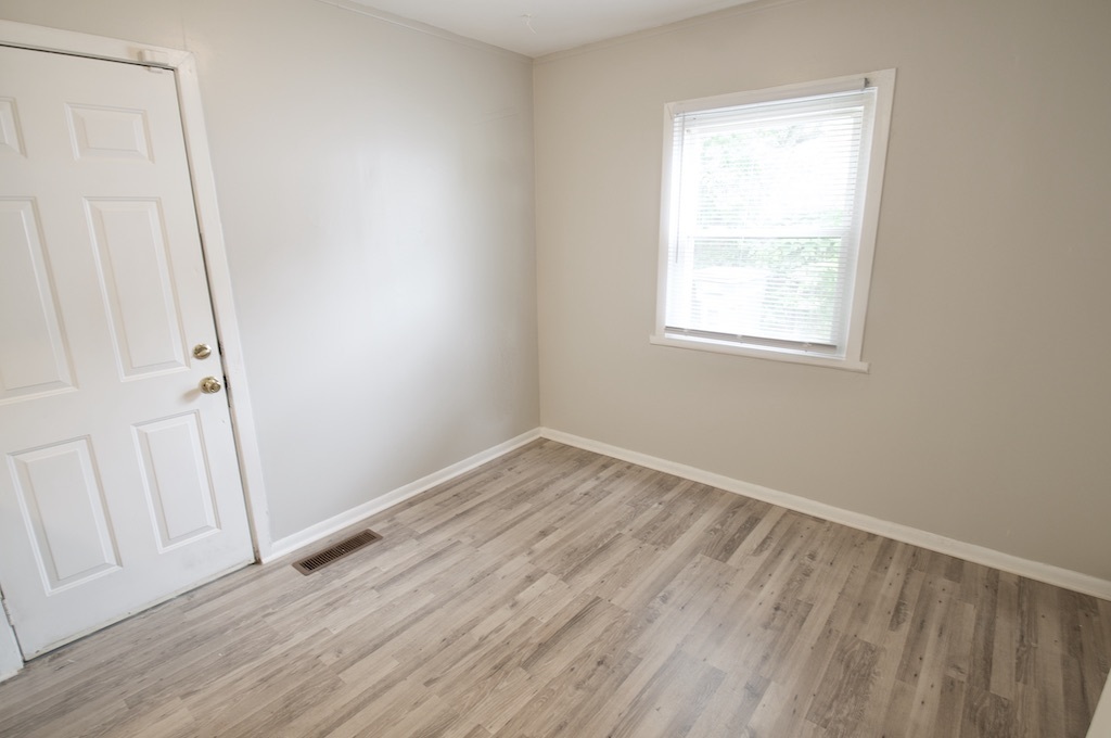 2551 Eagledale Drive