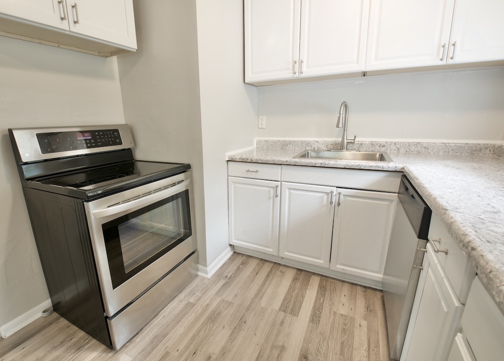 2551 Eagledale Drive