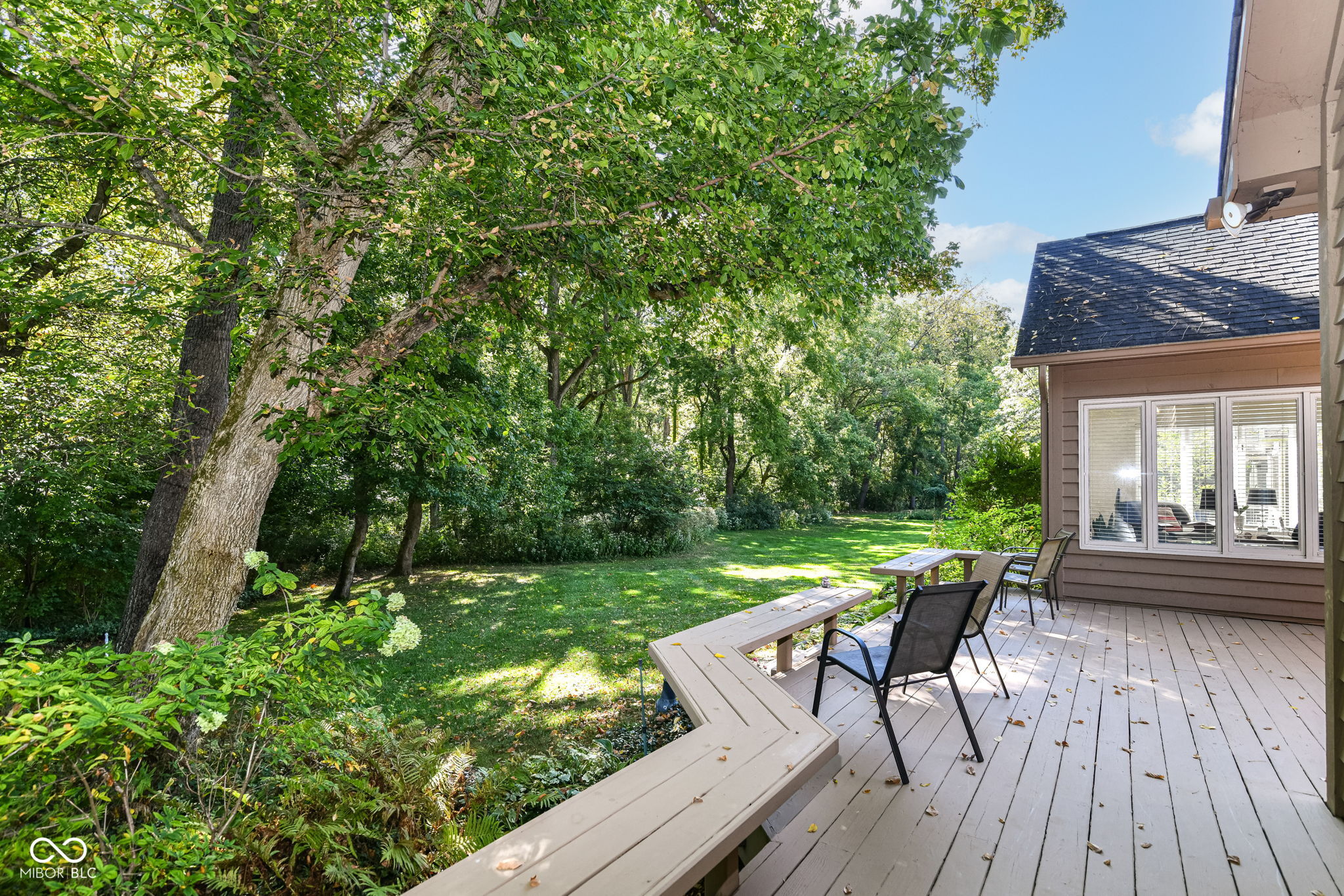 7181 Knollvalley Lane