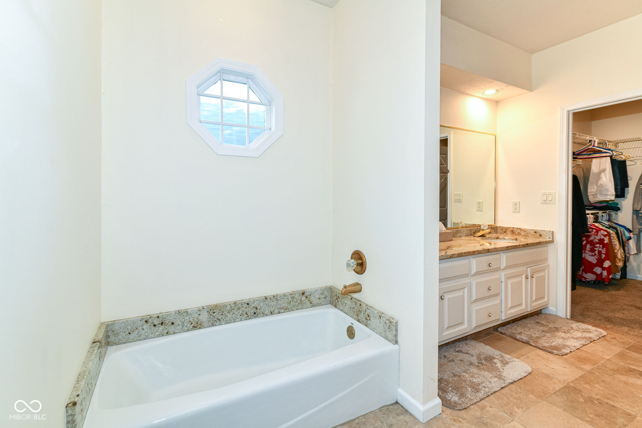 7181 Knollvalley Lane