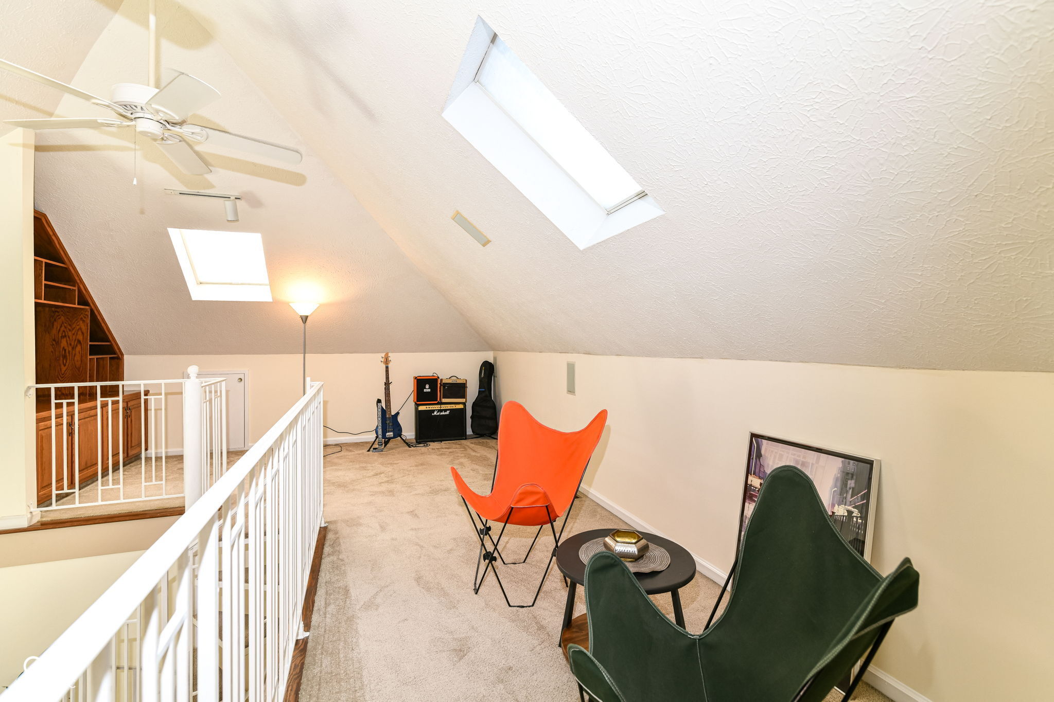 7181 Knollvalley Lane