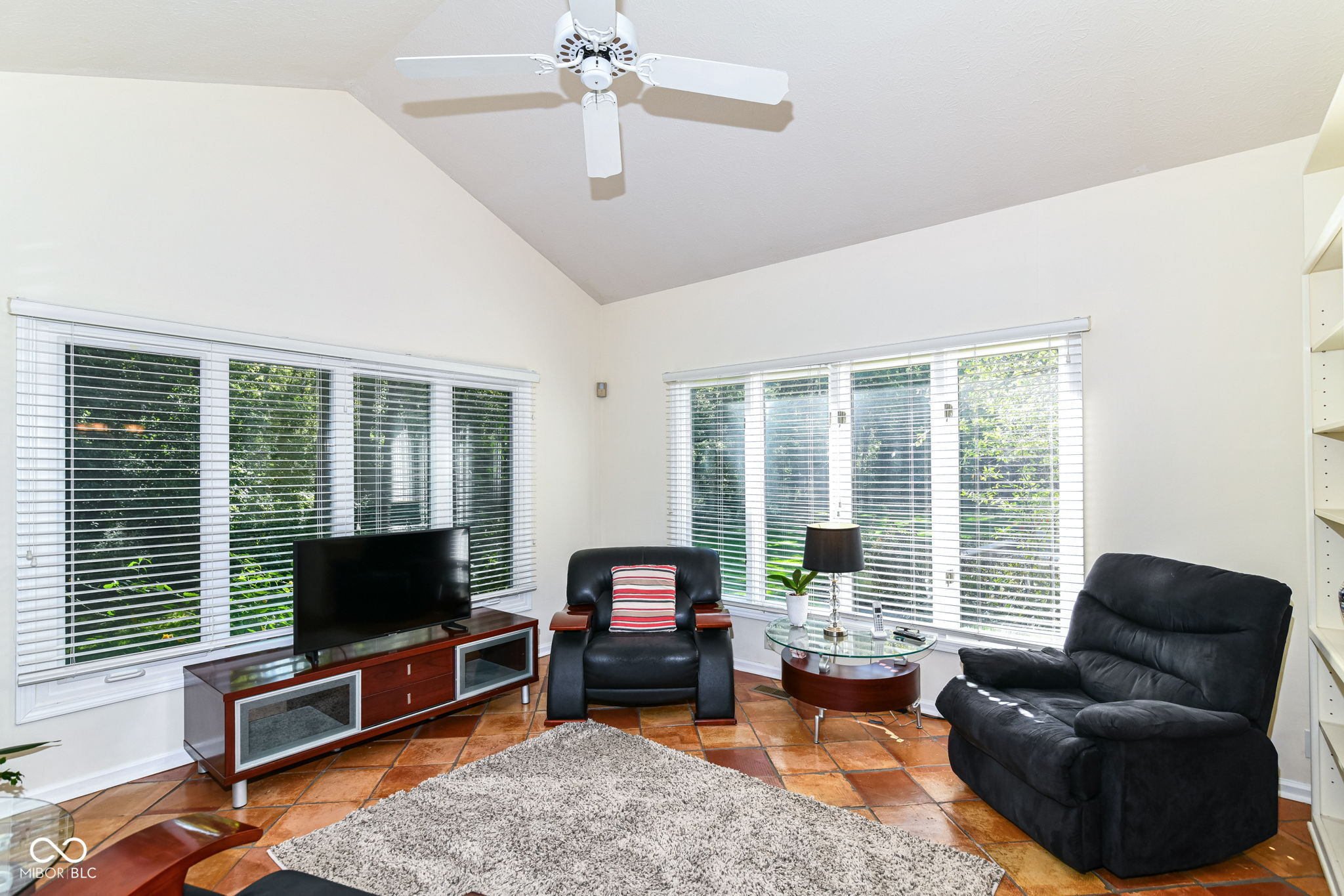 7181 Knollvalley Lane