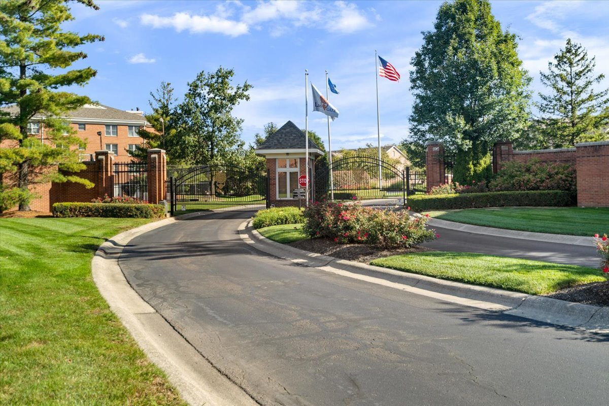 8650 Jaffa Court West Drive Unit: APT 11