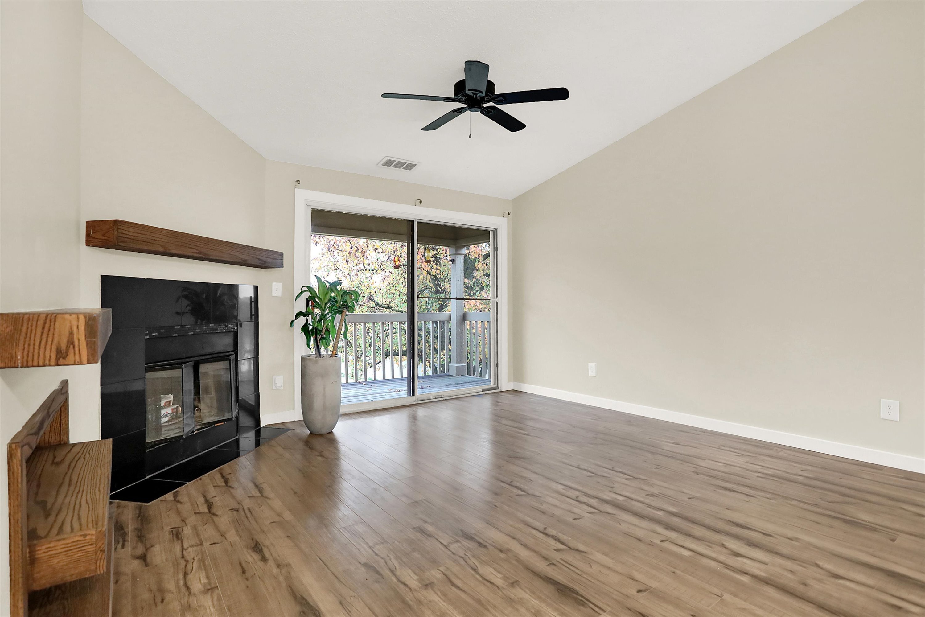 12555 Timber Creek Drive Unit: UNIT 8