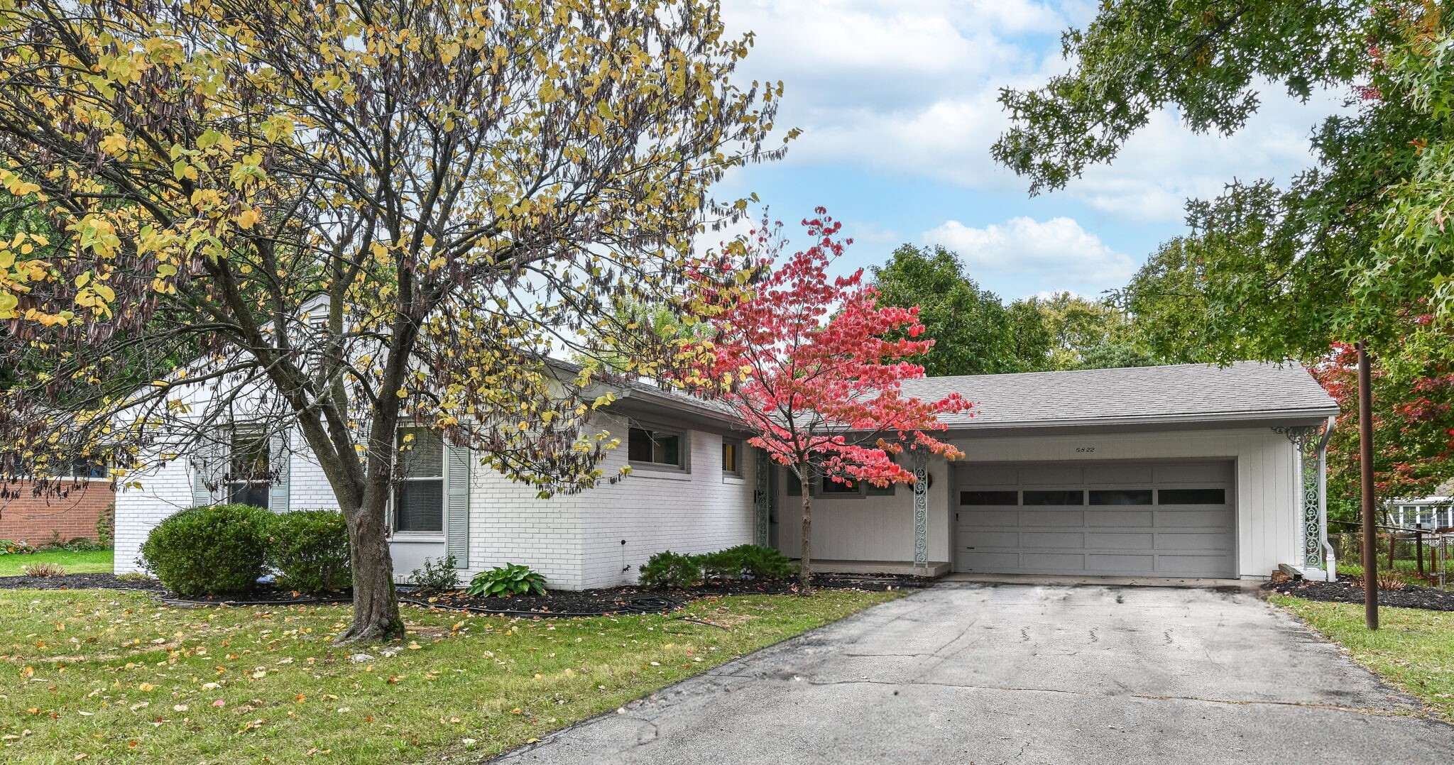 5822 N Dearborn Street