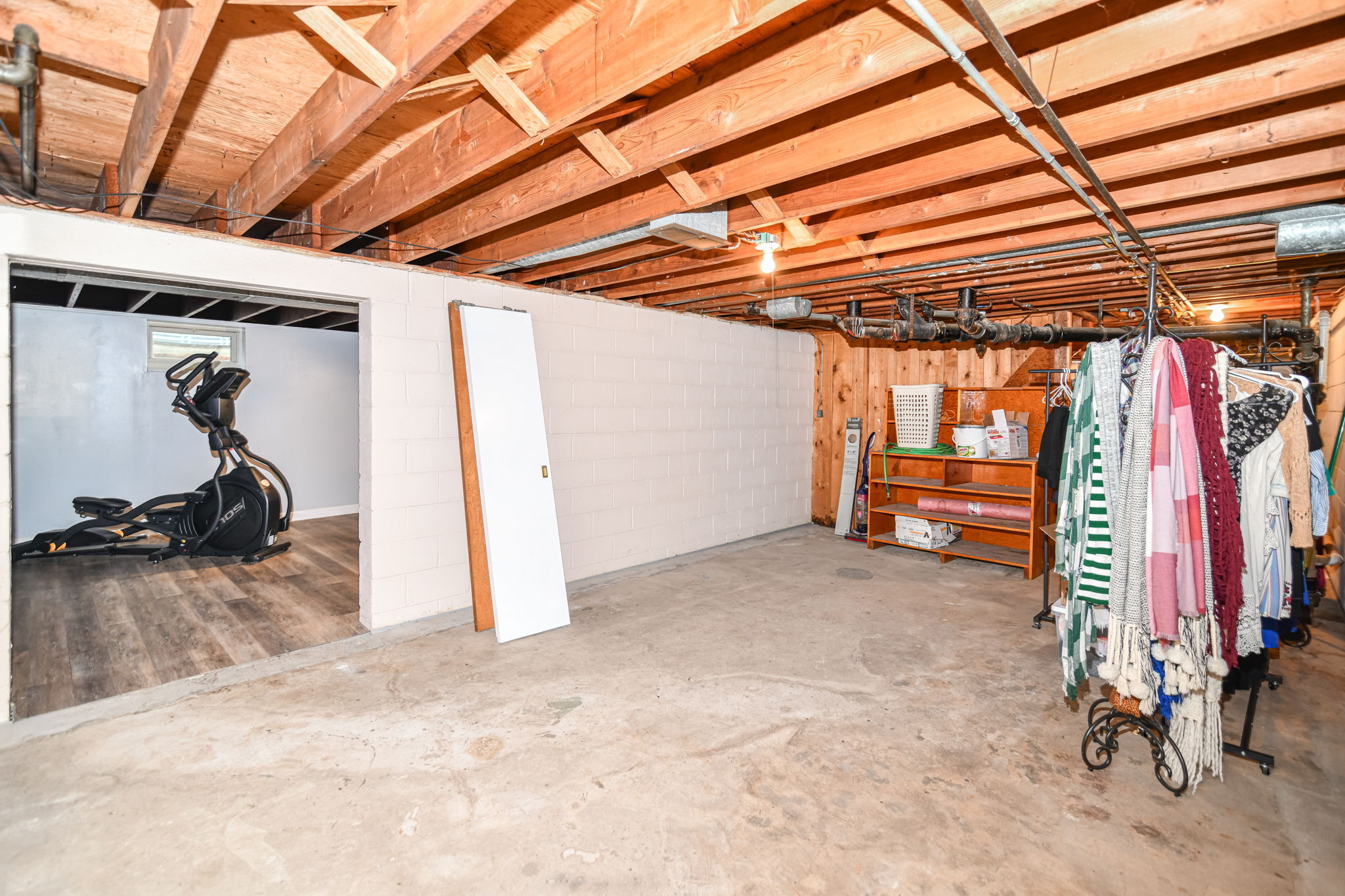 5822 N Dearborn Street