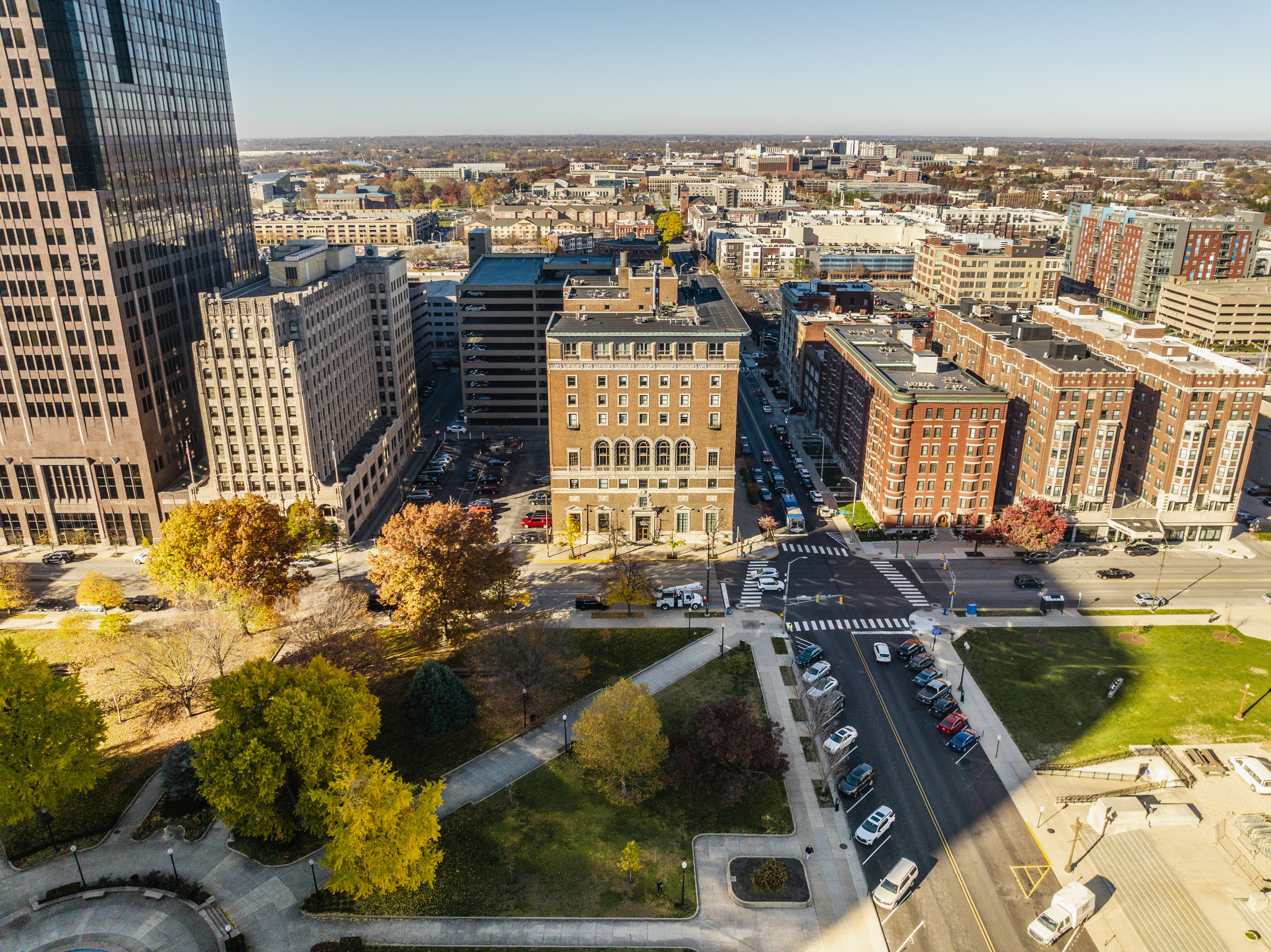 350 N Meridian Street Unit: UNIT 908