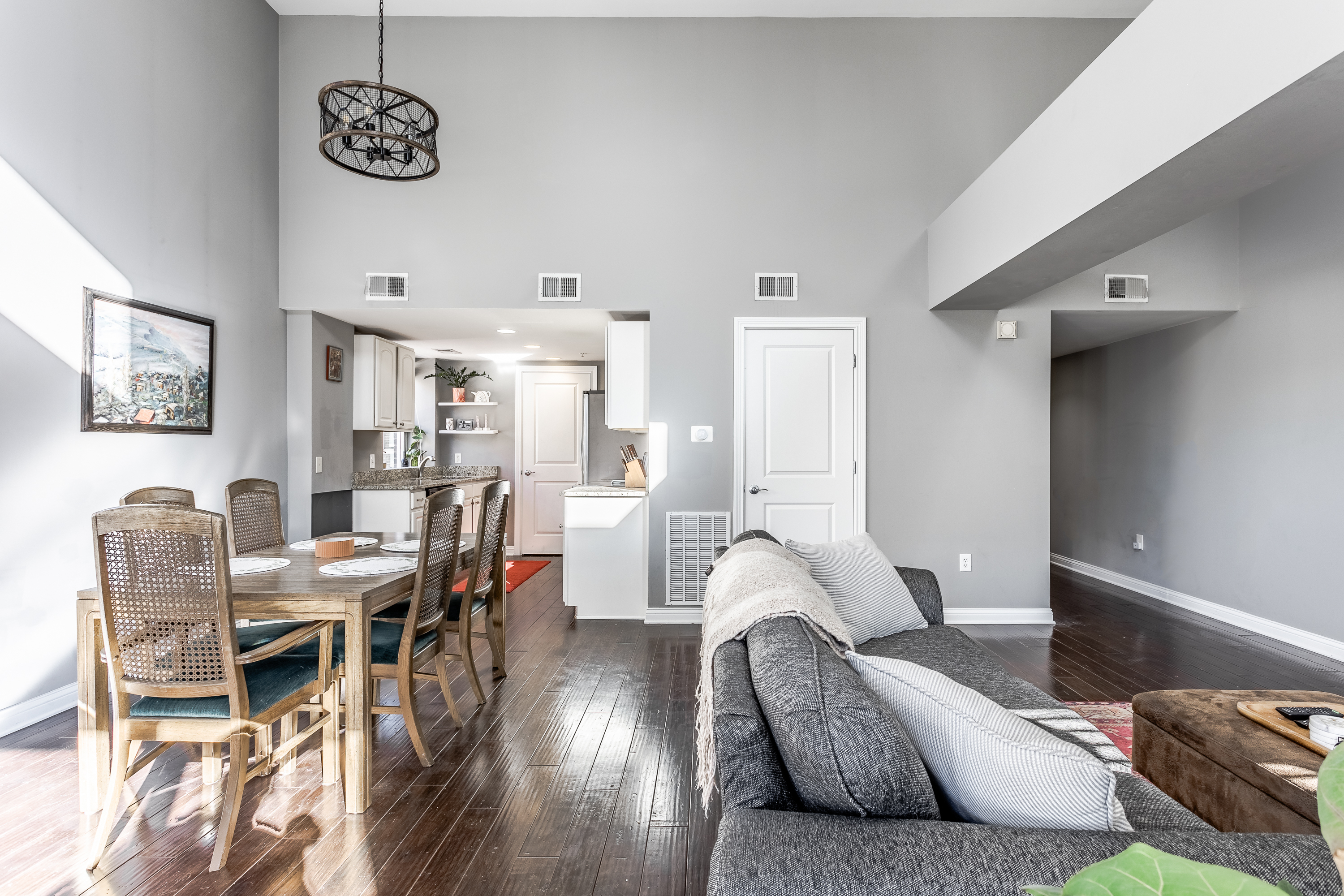 350 N Meridian Street Unit: UNIT 908