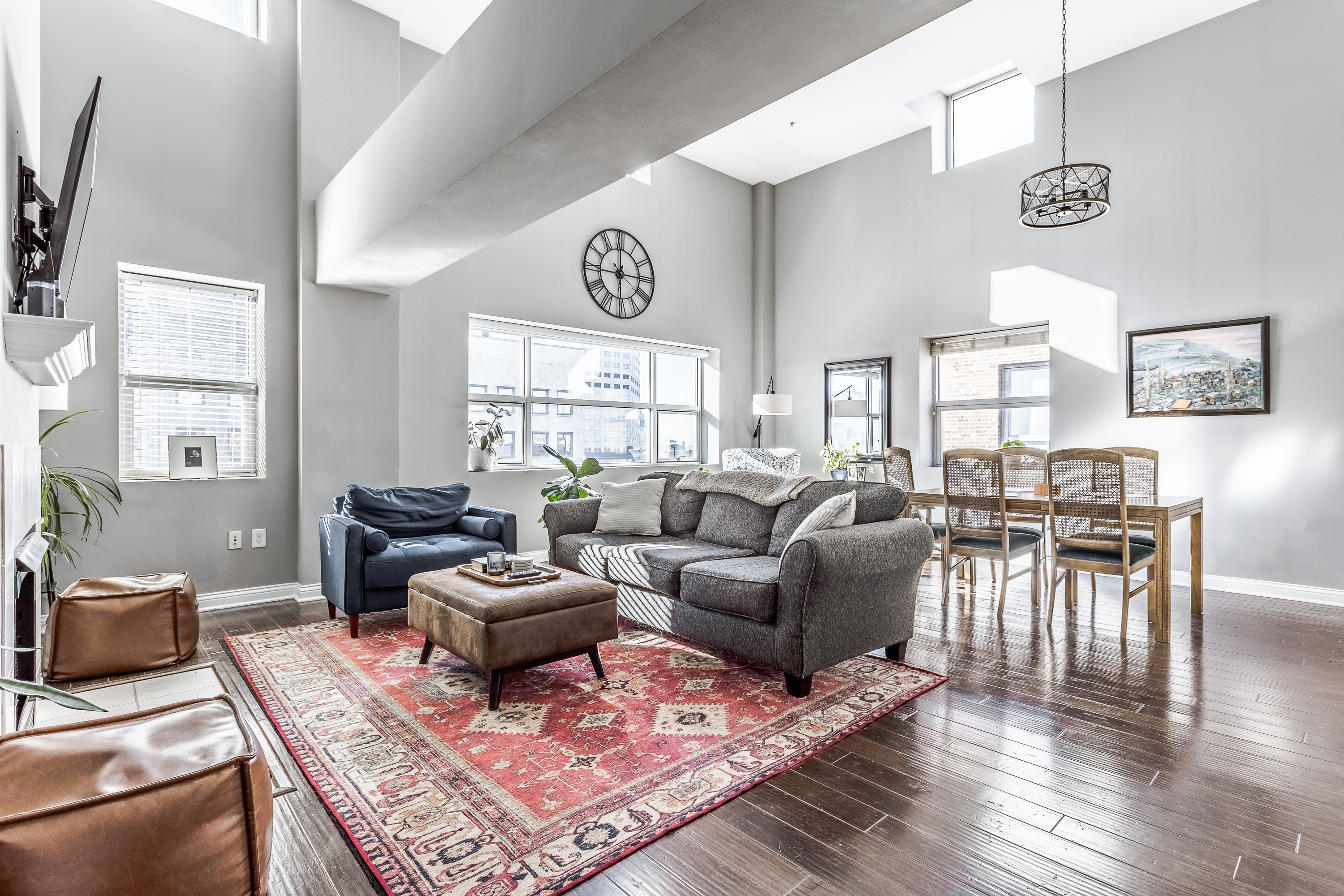 350 N Meridian Street Unit: UNIT 908