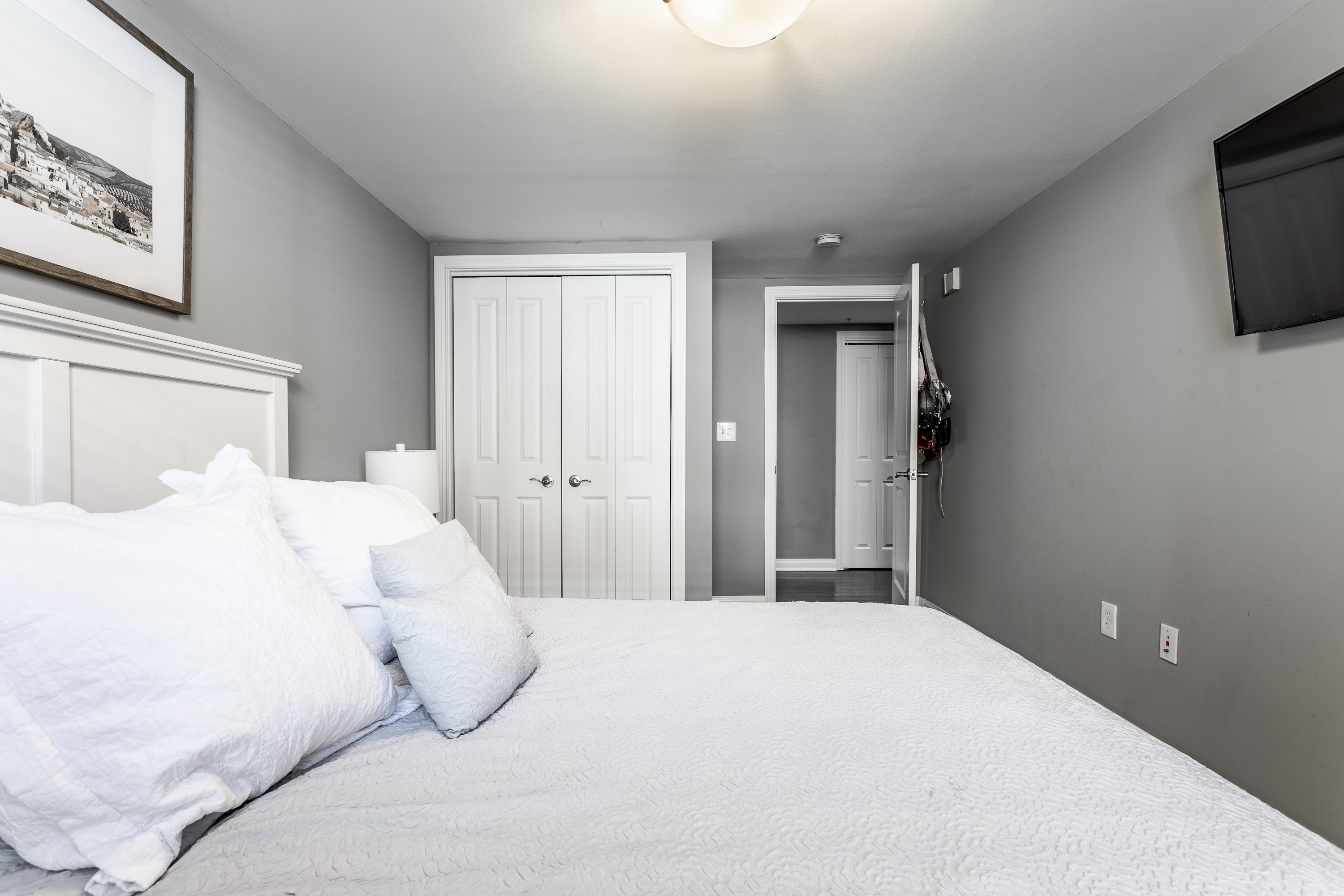 350 N Meridian Street Unit: UNIT 908