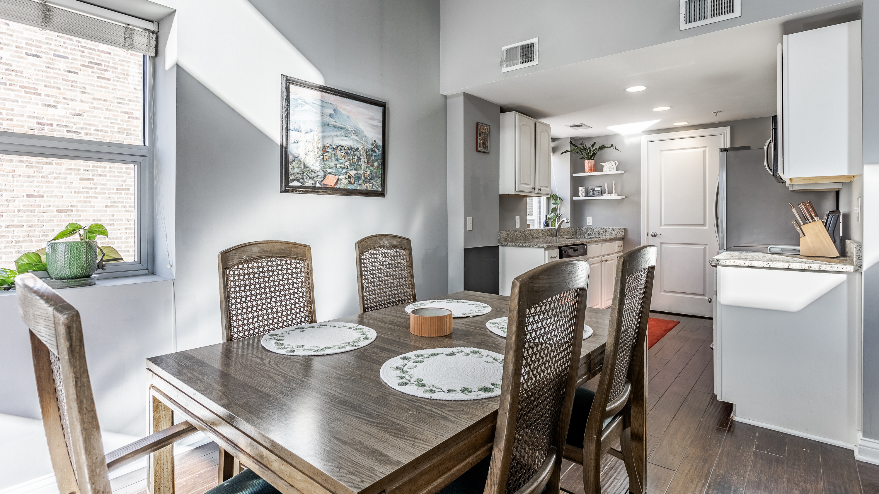 350 N Meridian Street Unit: UNIT 908