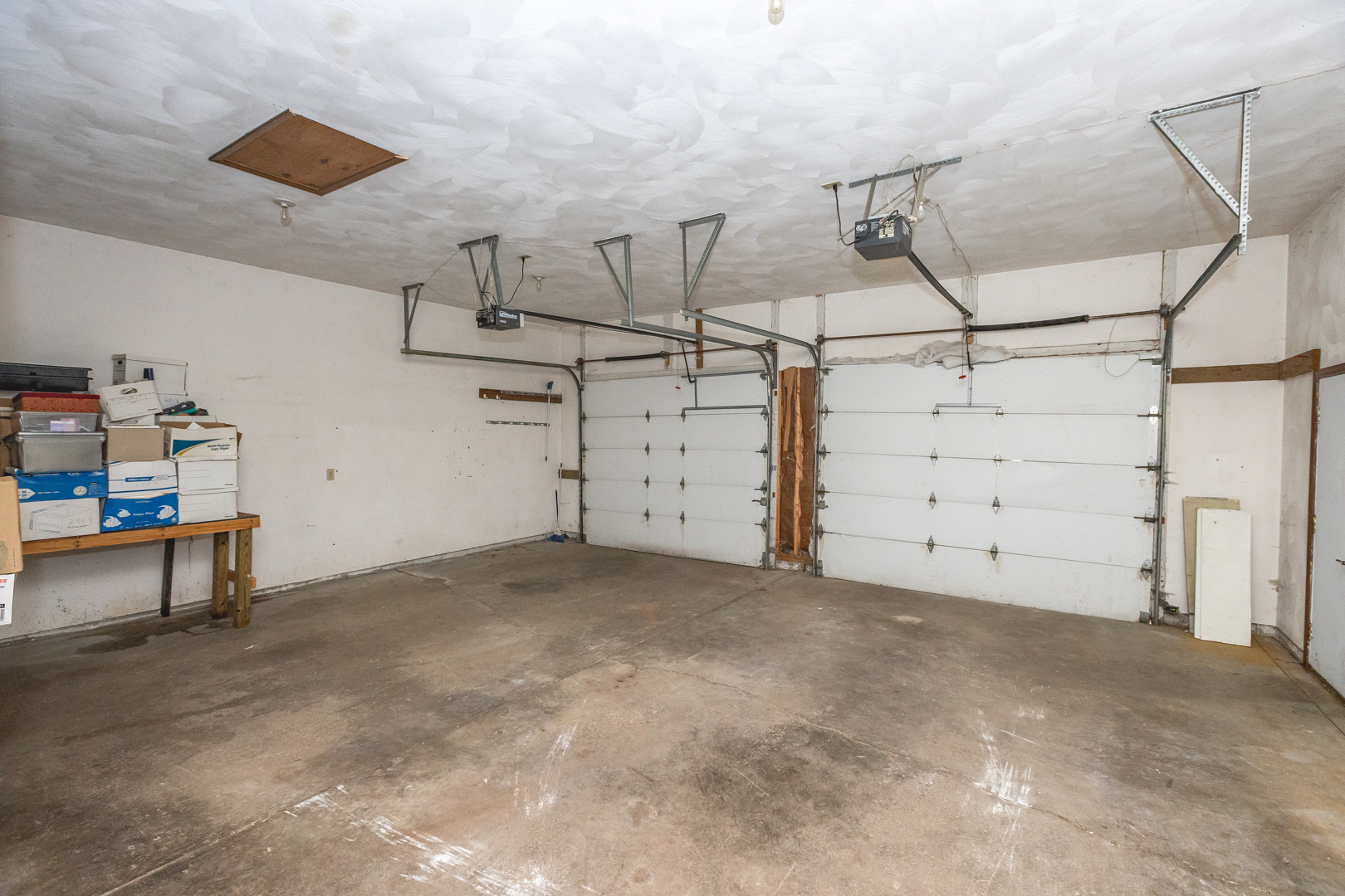 11817 E Washington Street