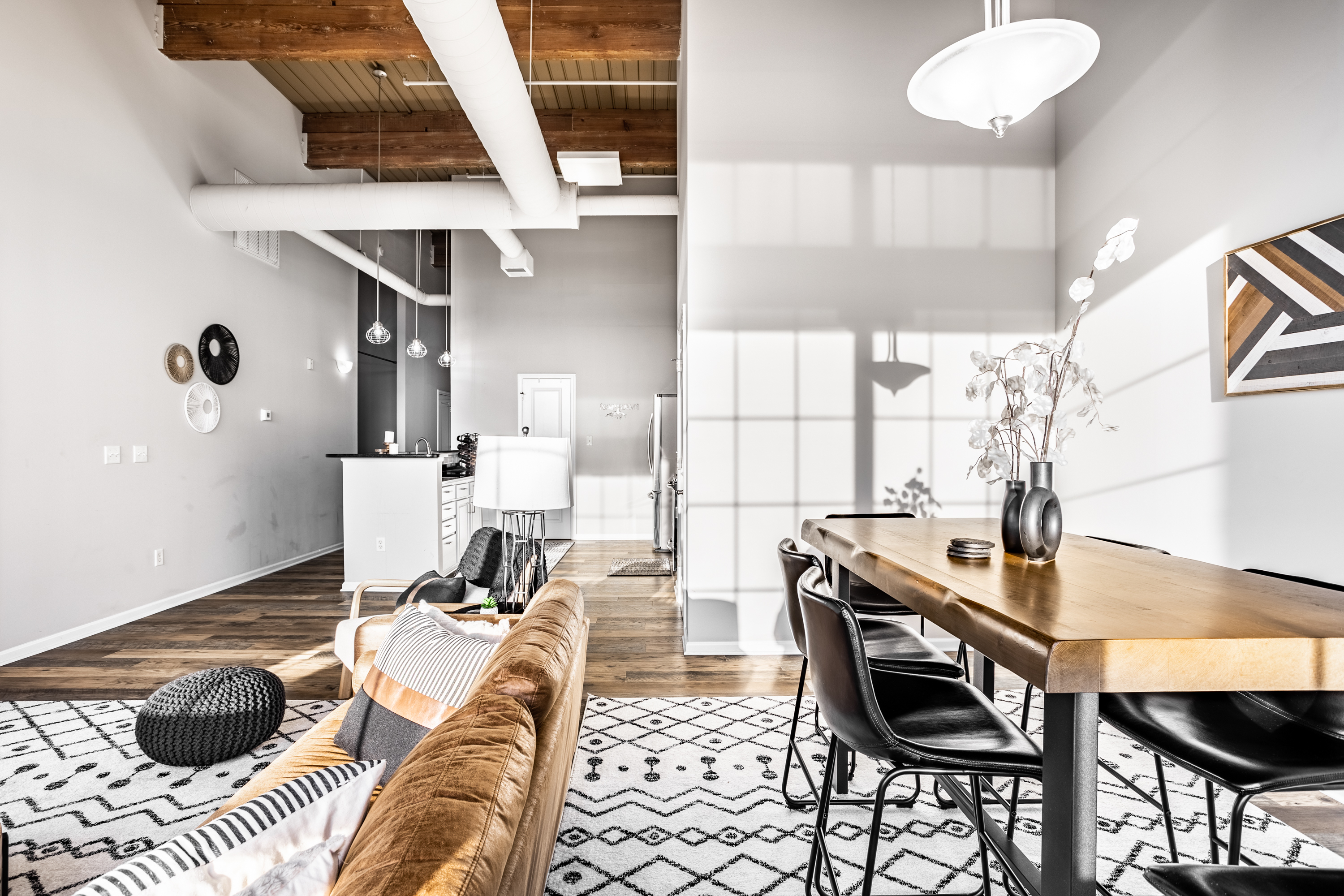 630 N College Avenue Unit: 407