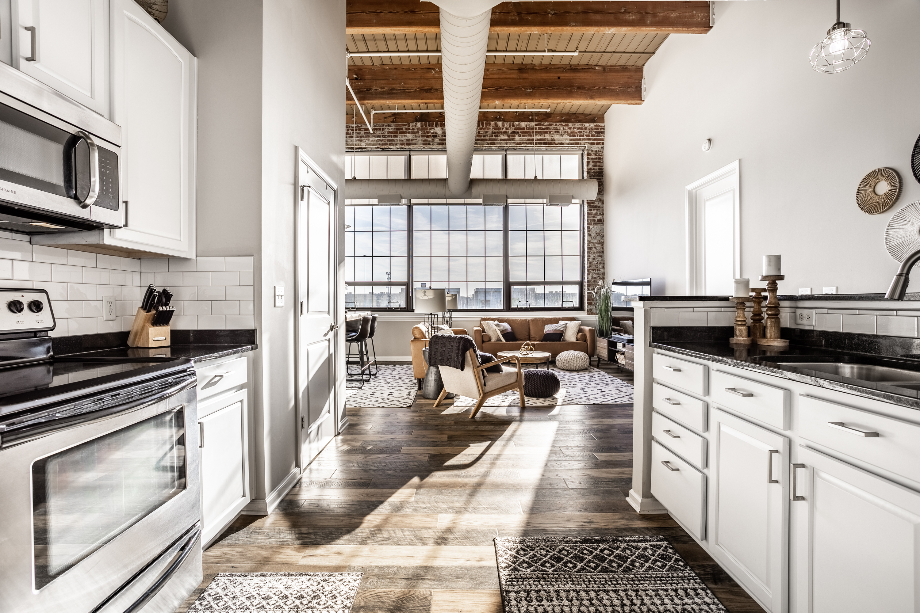 630 N College Avenue Unit: 407