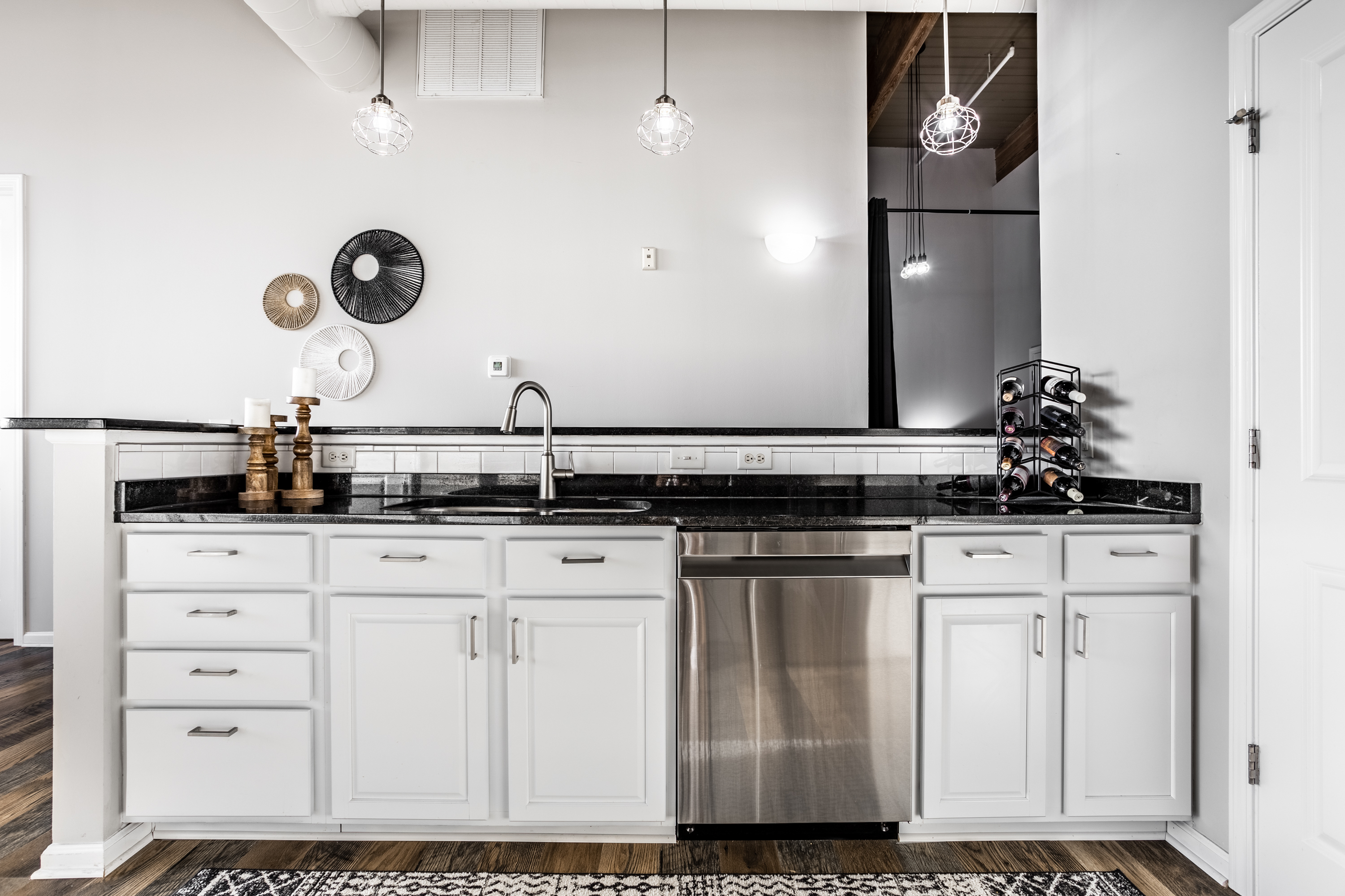 630 N College Avenue Unit: 407