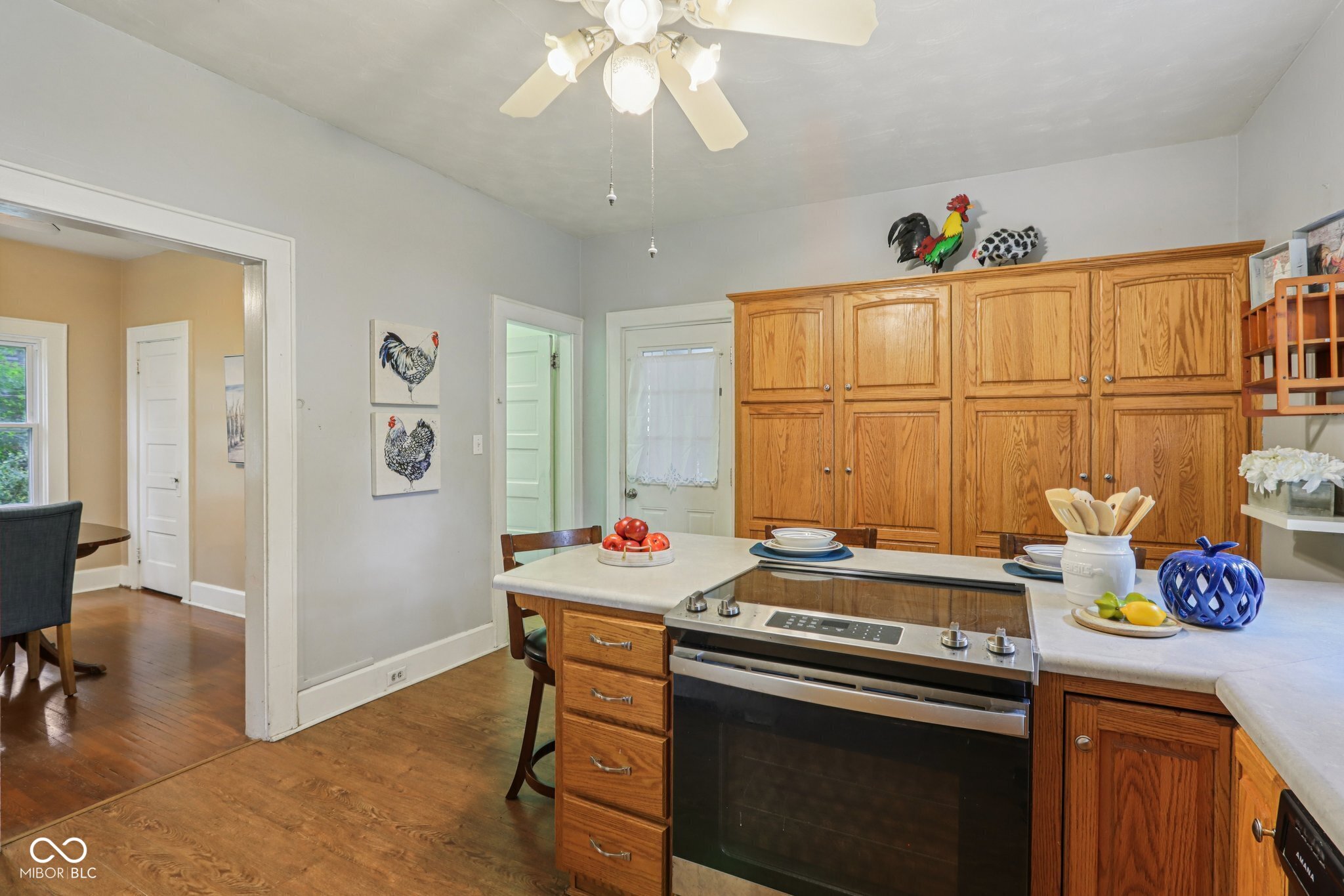 1185 N 10th Street