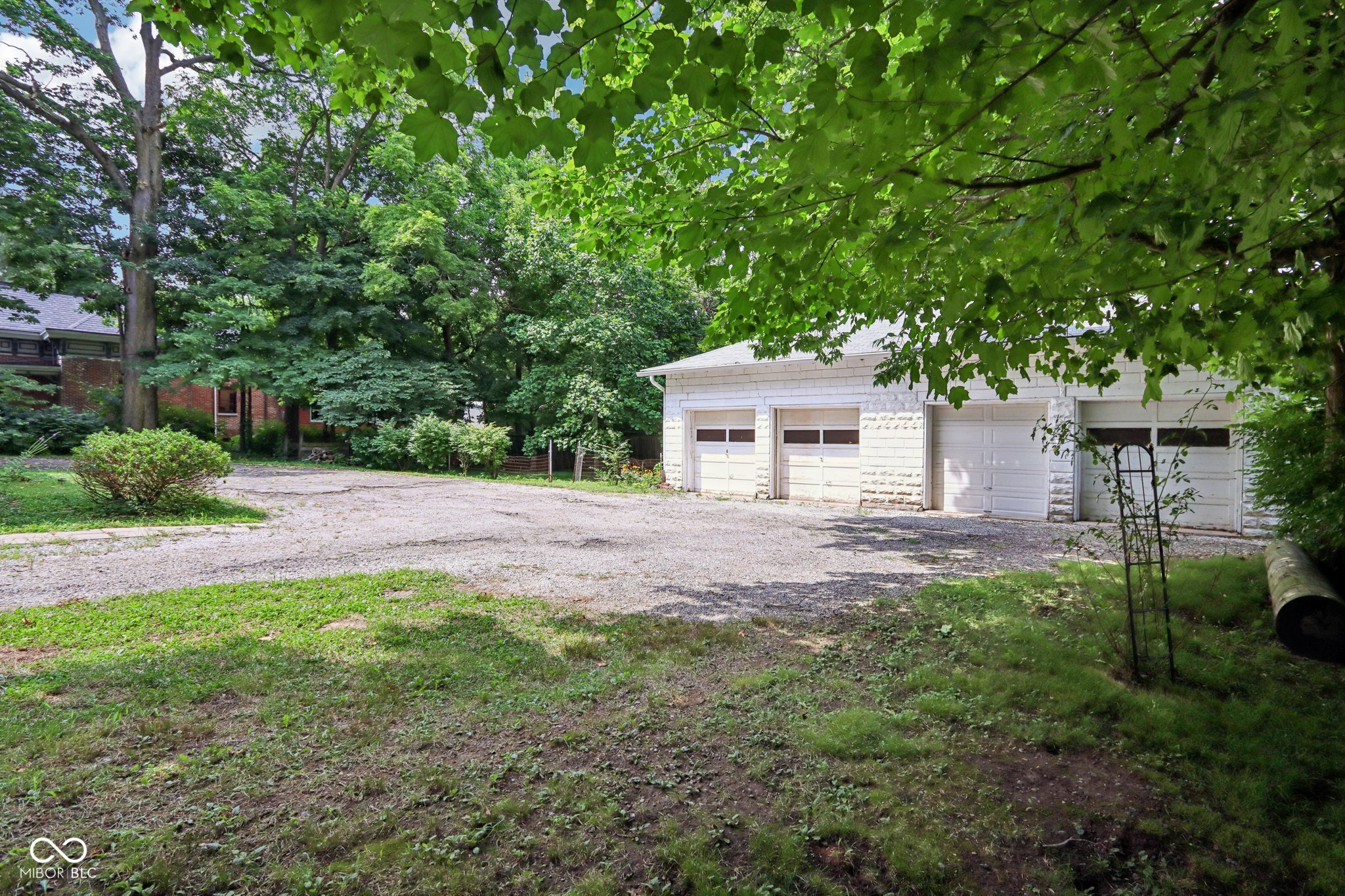1185 N 10th Street