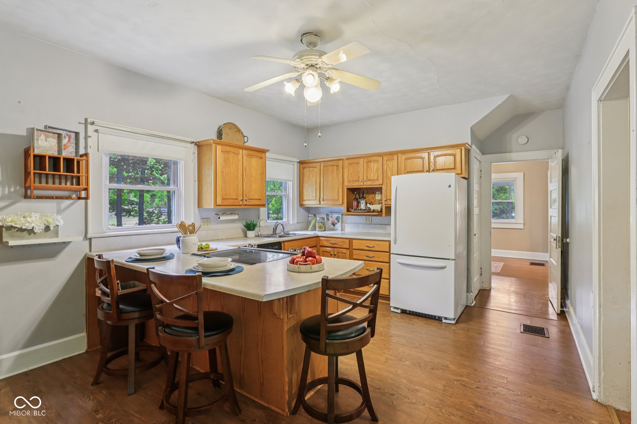1185 N 10th Street