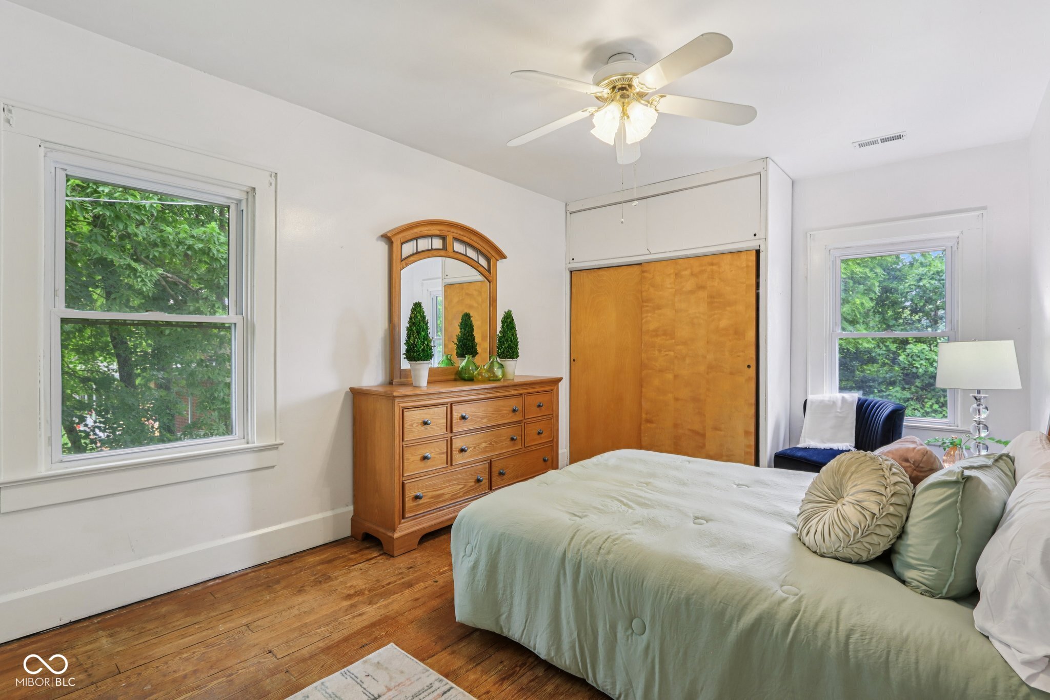 1185 N 10th Street
