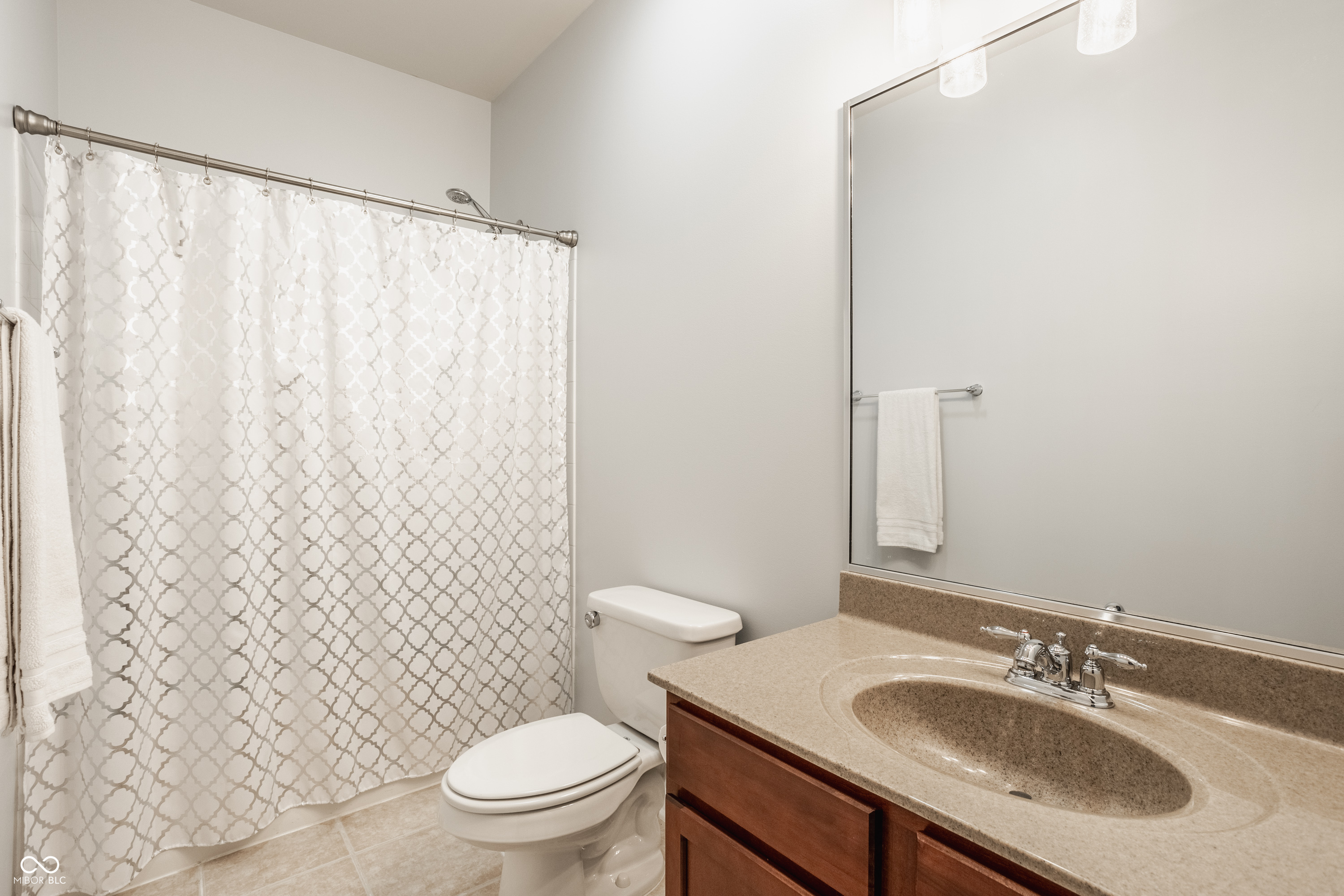 630 N College Avenue Unit: 305