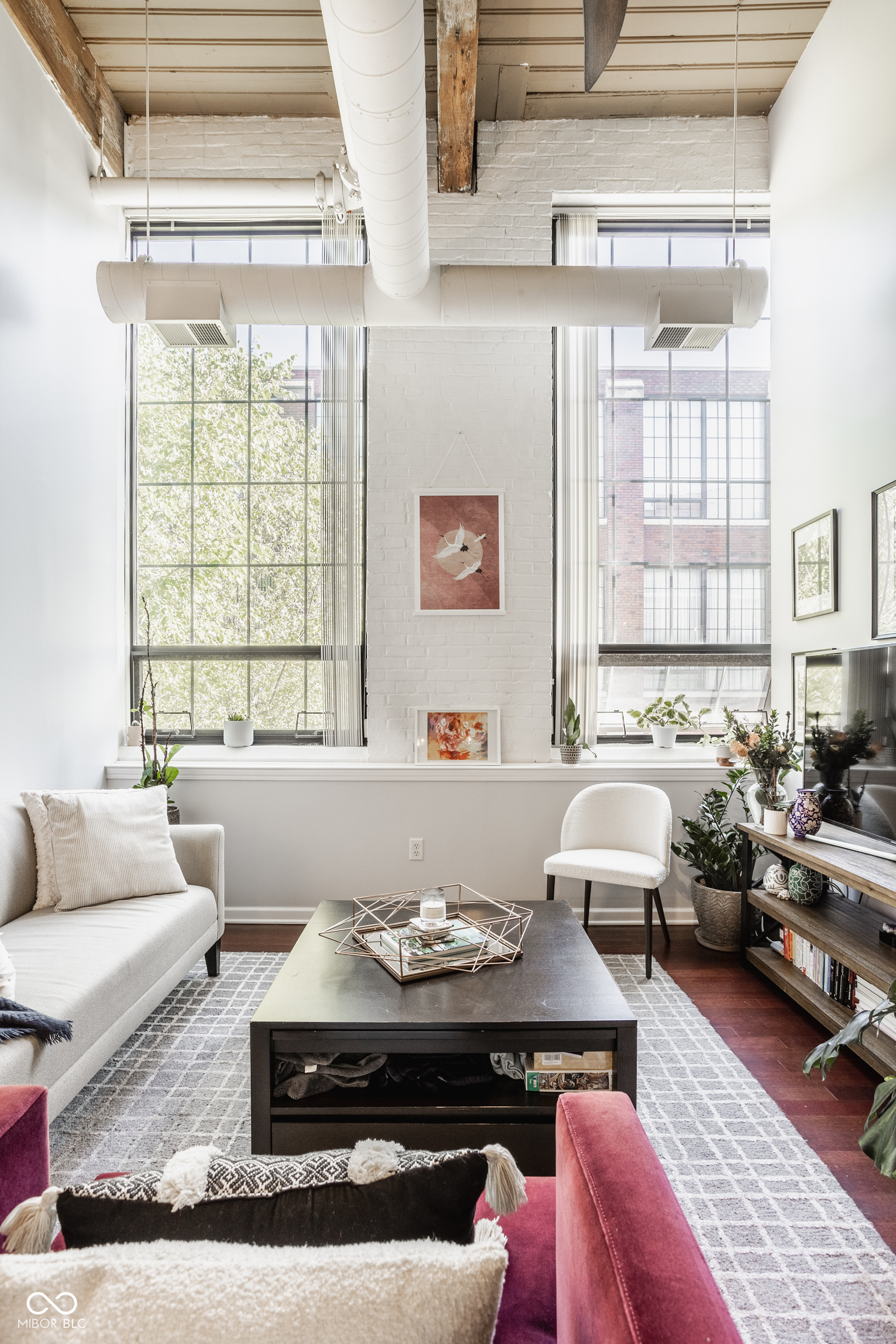 630 N College Avenue Unit: 305