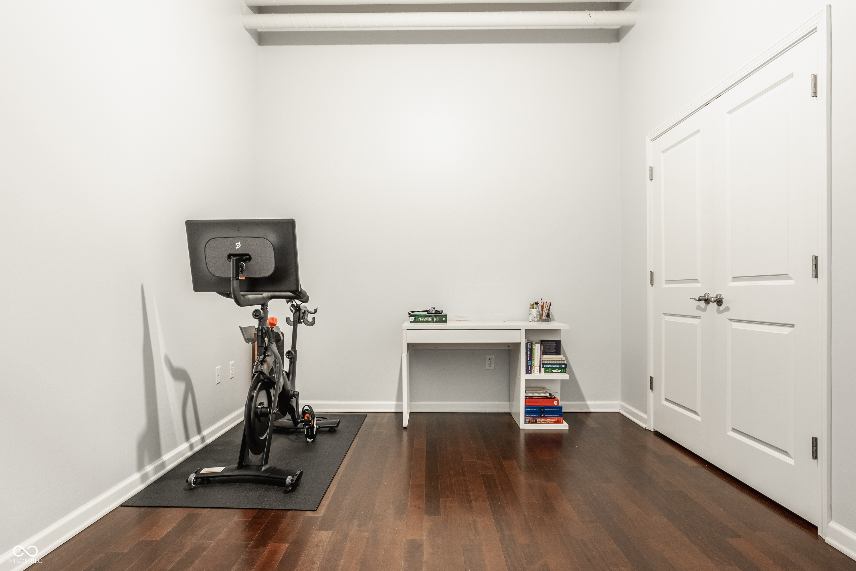 630 N College Avenue Unit: 305