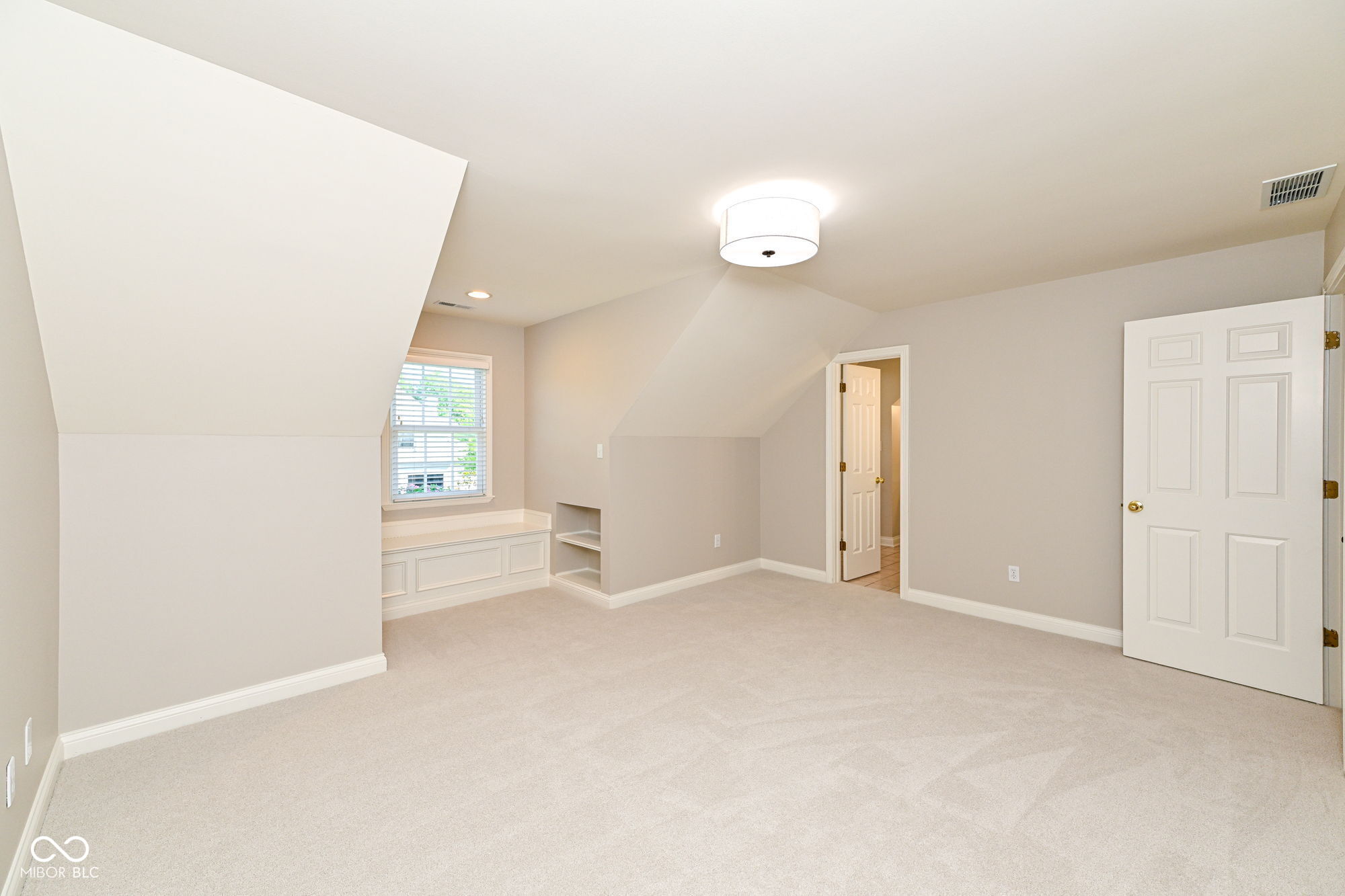 10822 Turne Grove