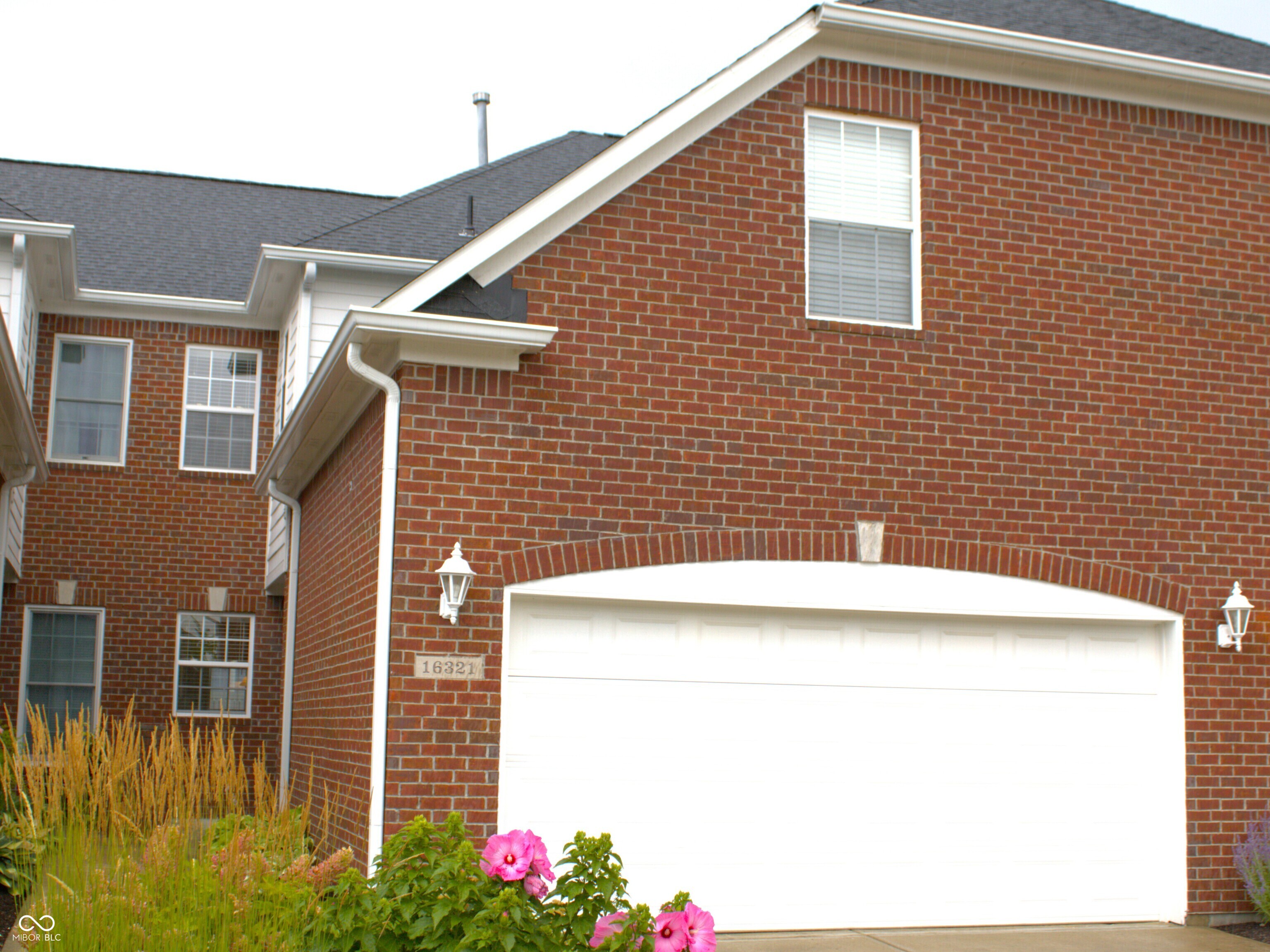 16321 Meadowlands Court