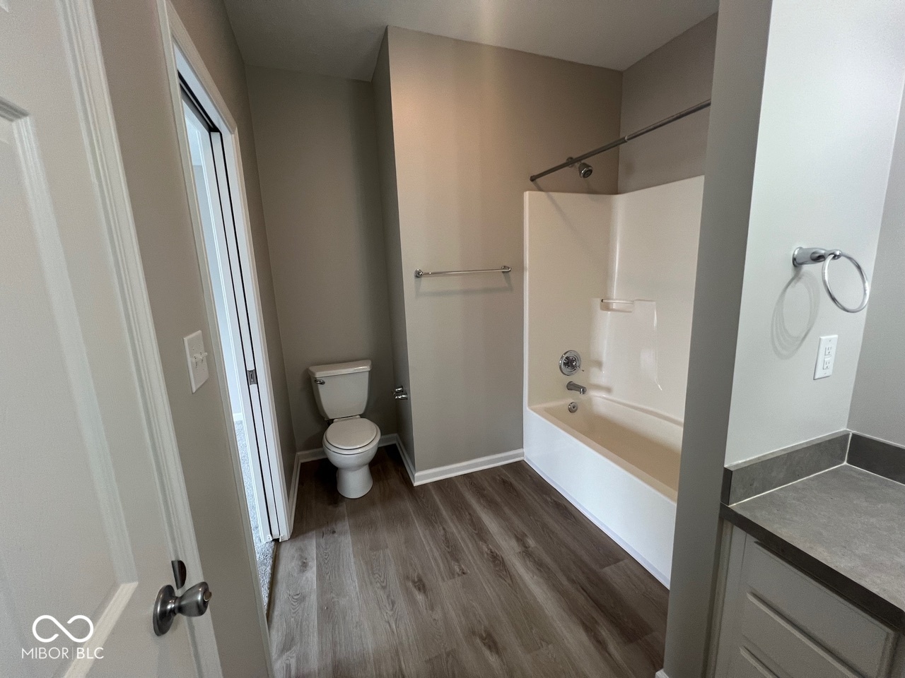 2230 N Pennsylvania Street Unit: 8