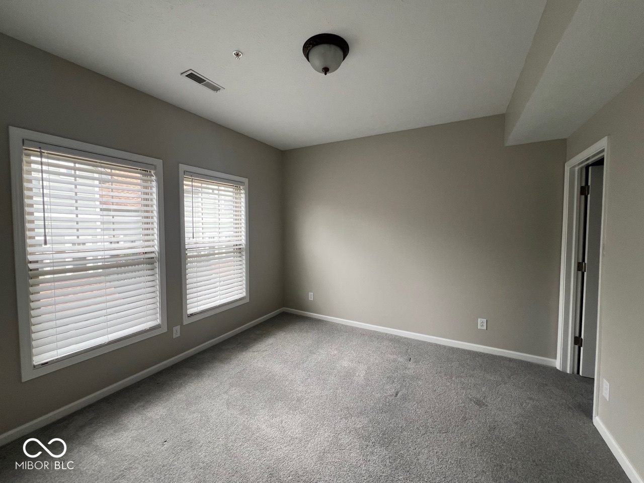 2230 N Pennsylvania Street Unit: 8