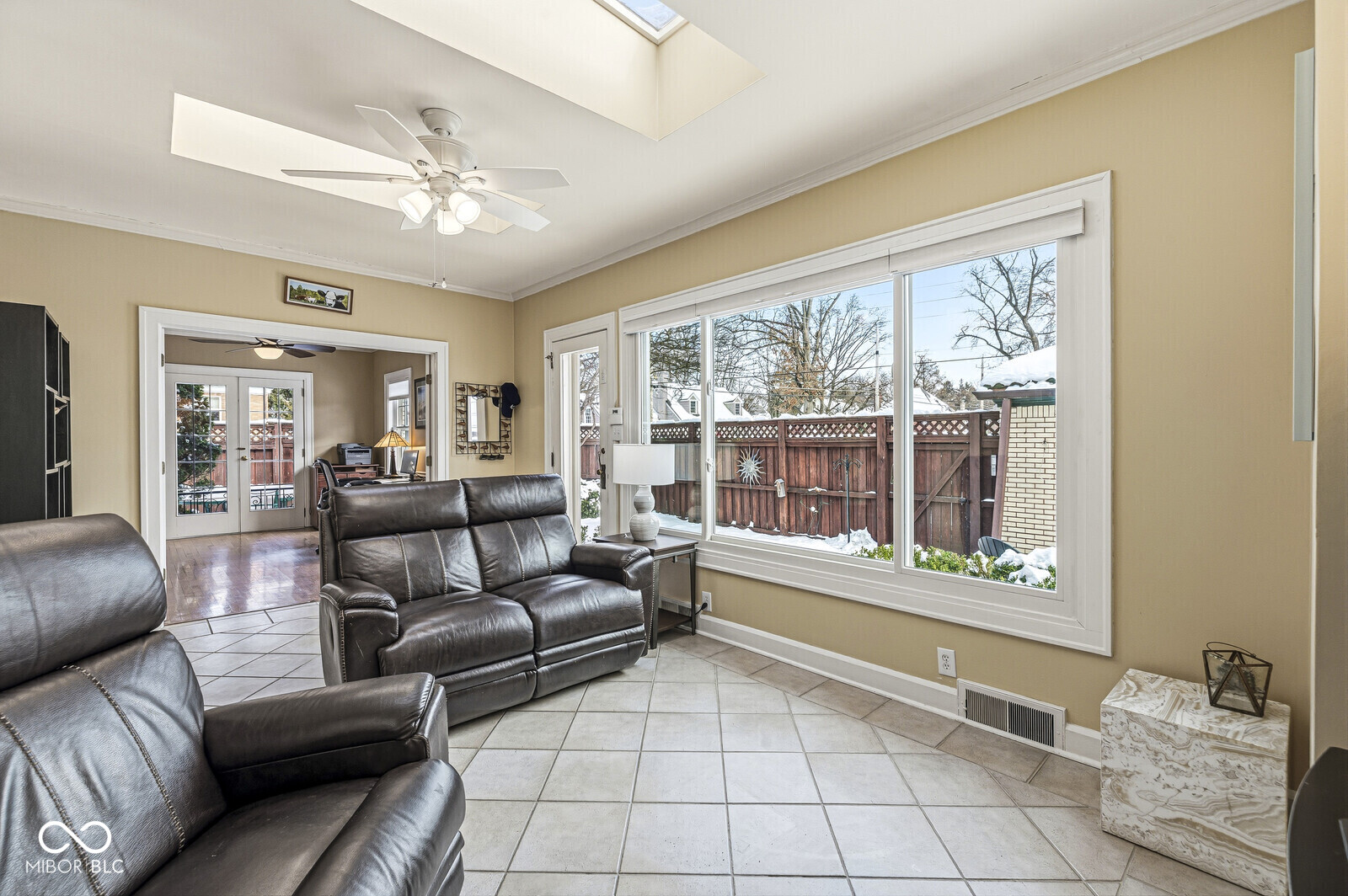 5365 N Washington Boulevard