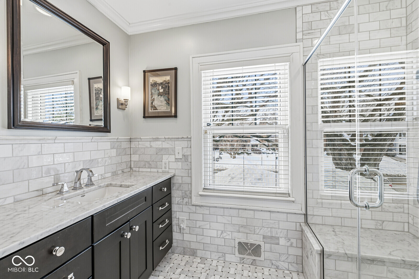 5365 N Washington Boulevard