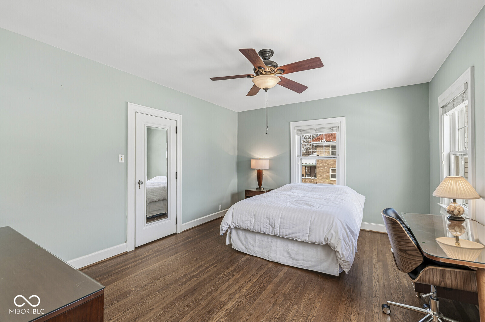 5365 N Washington Boulevard