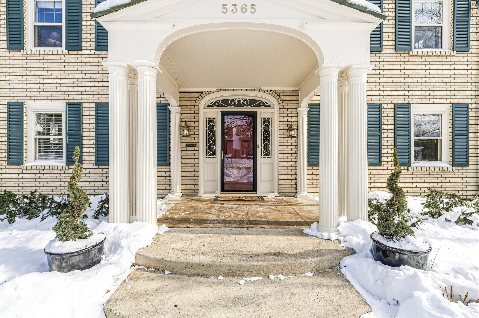 5365 N Washington Boulevard