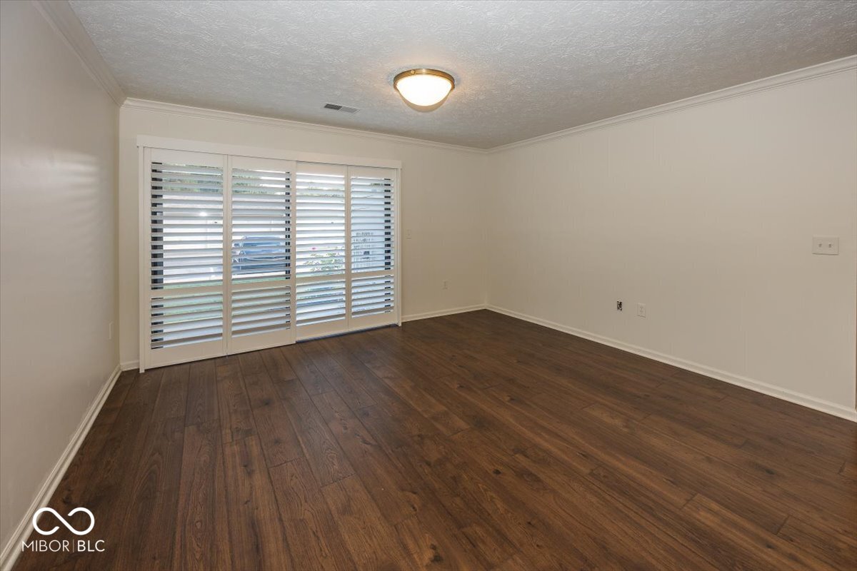 11740 Glenbrook Court Unit: UNIT 103
