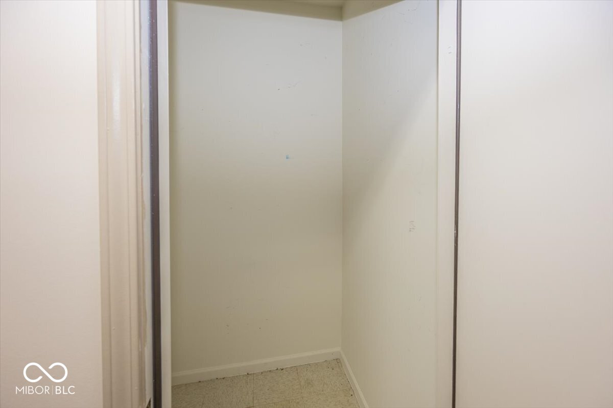11740 Glenbrook Court Unit: UNIT 103
