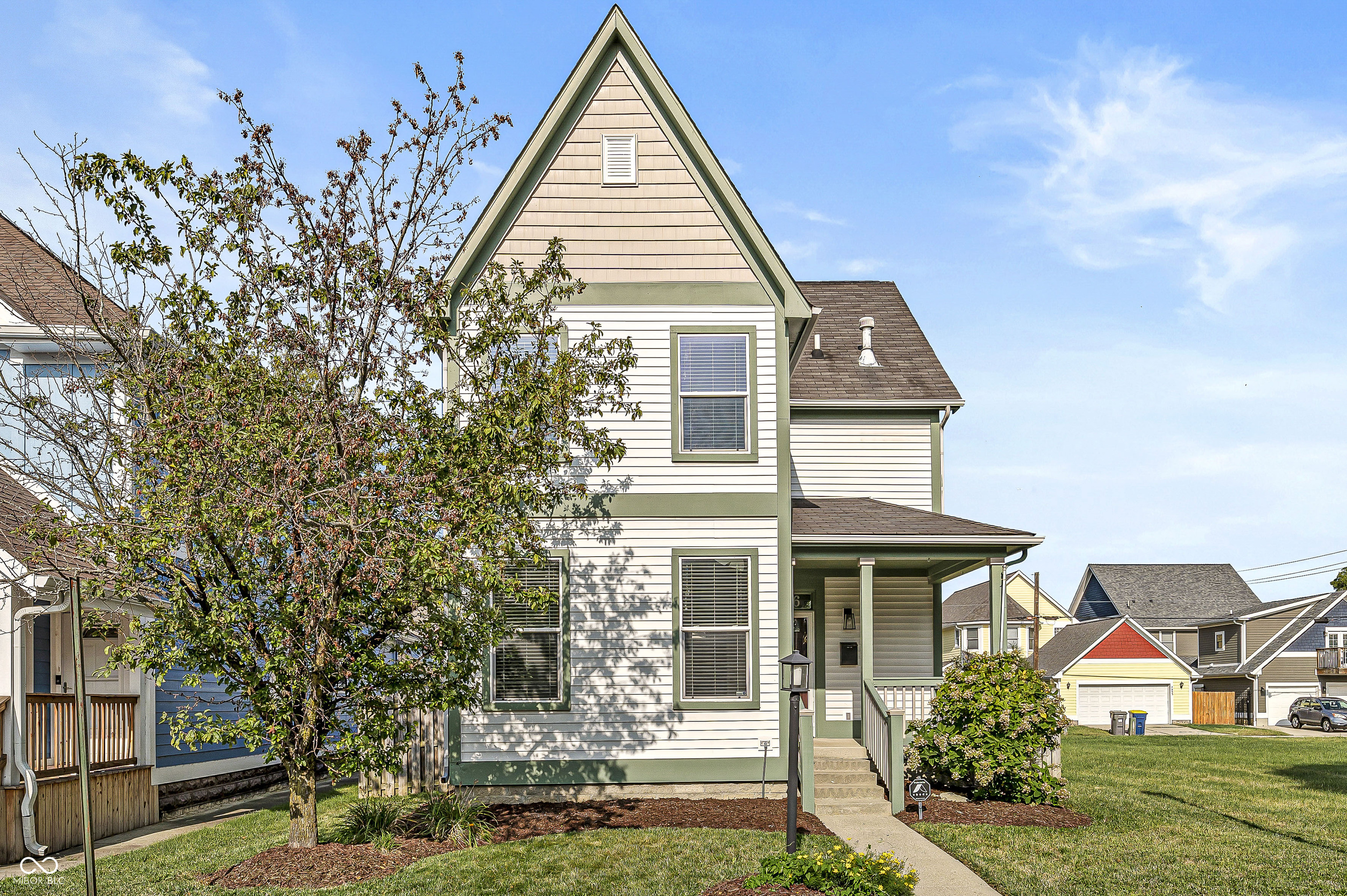 2446 N Delaware Street