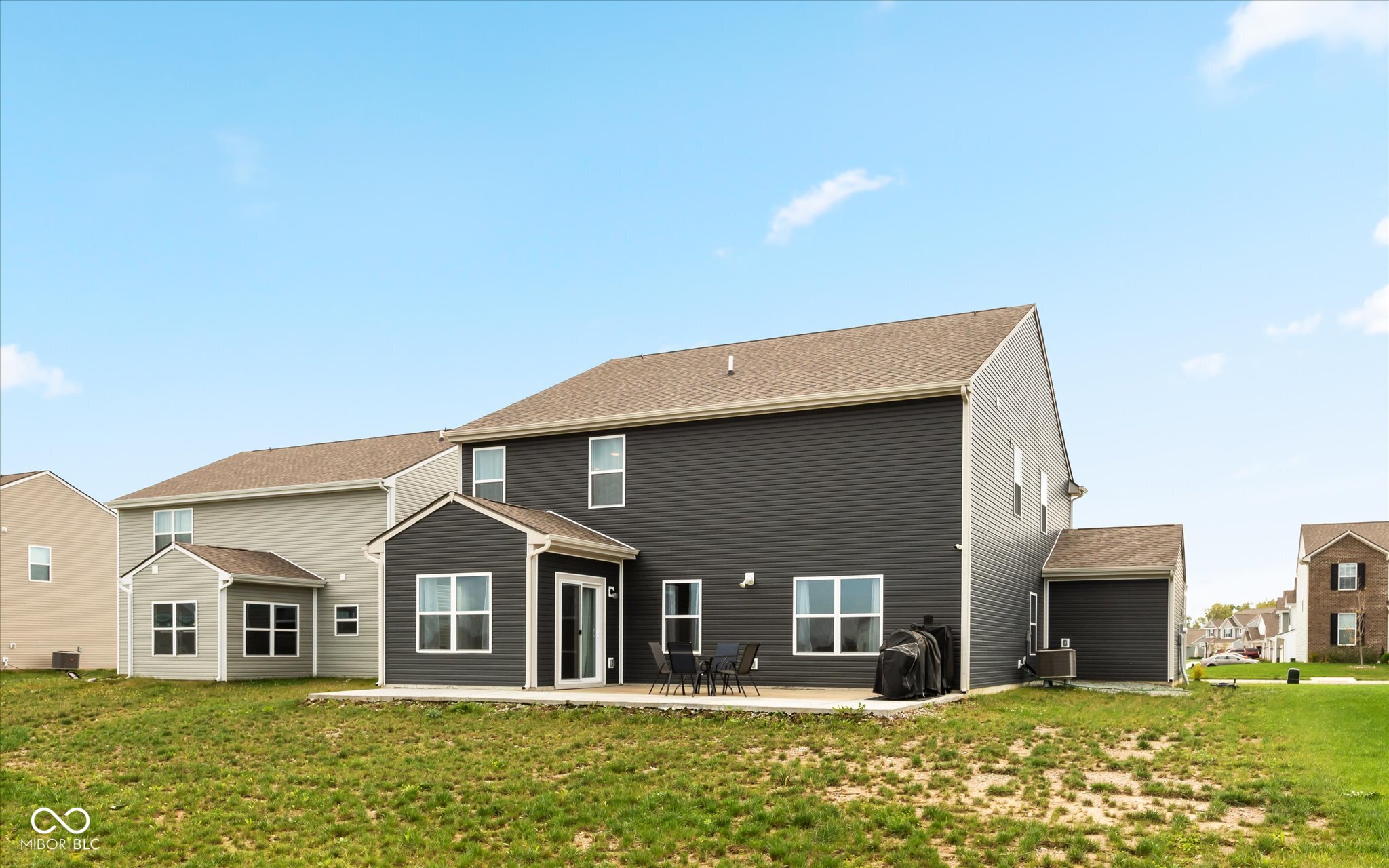 6910 Honeysuckle Way