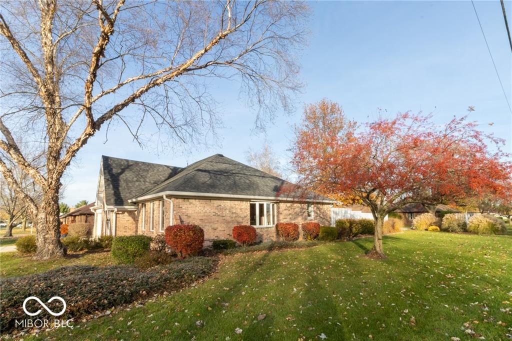1221 Briarwood Drive