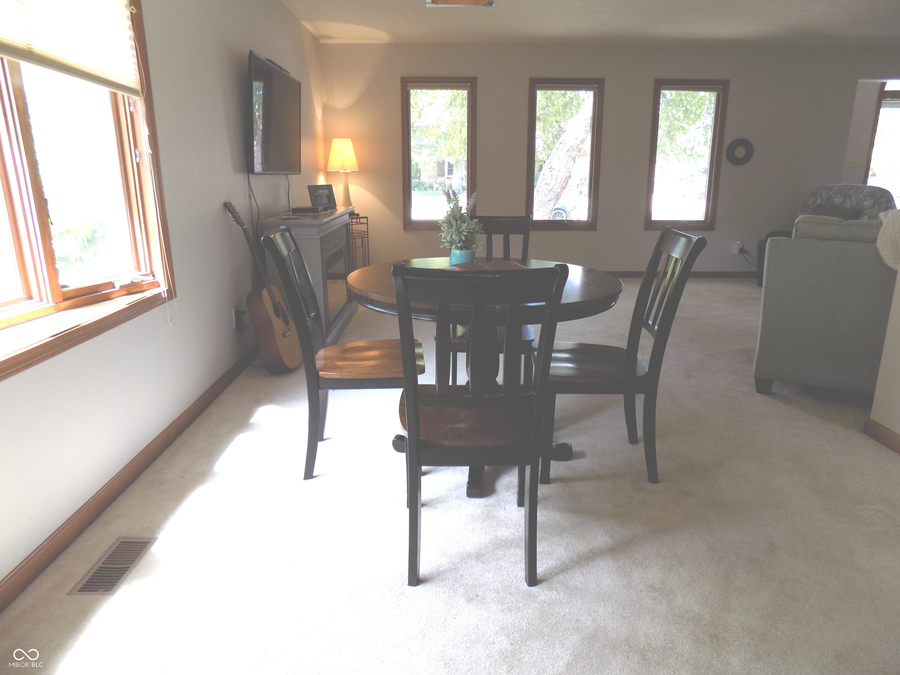 1221 Briarwood Drive