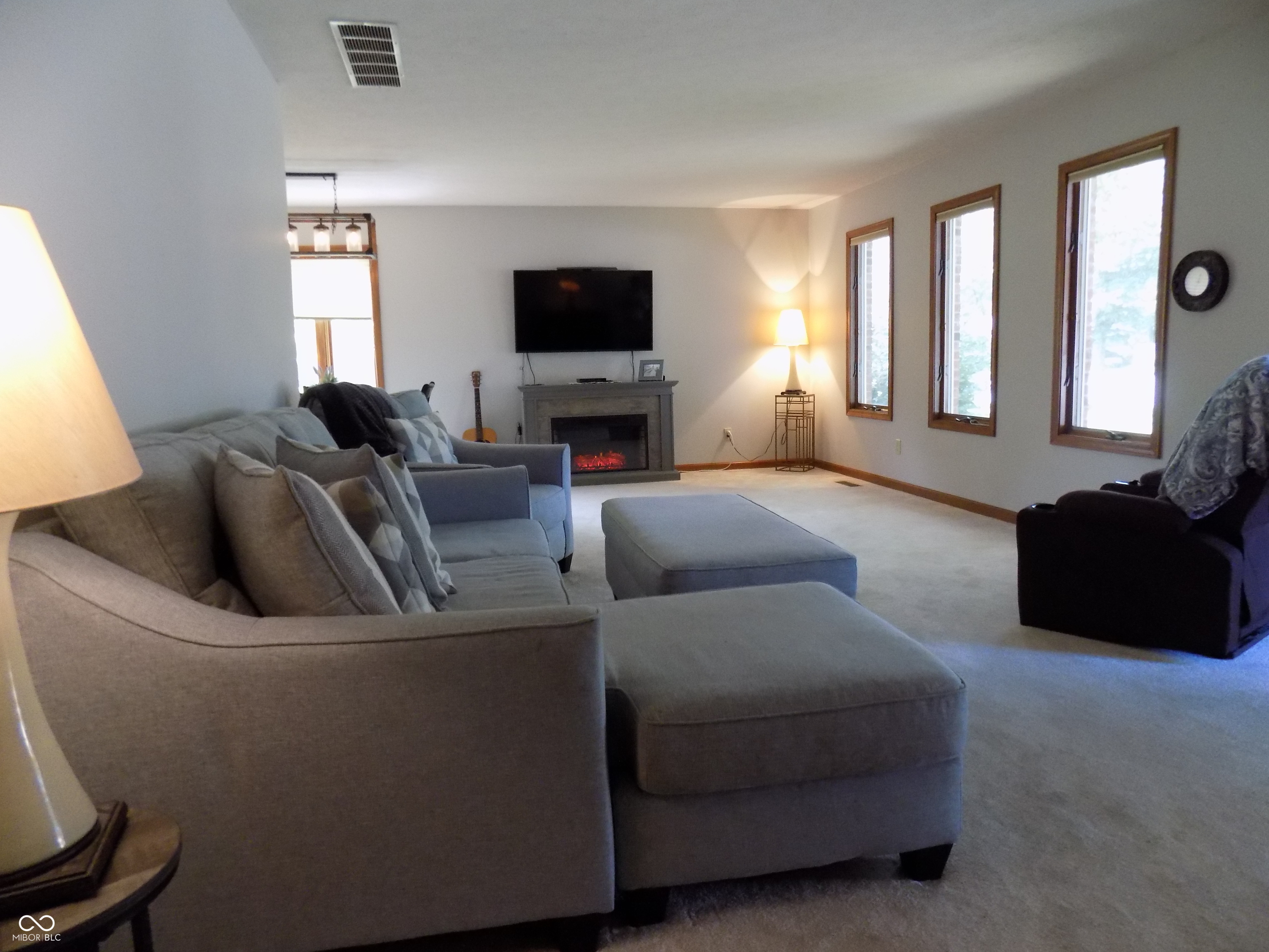 1221 Briarwood Drive