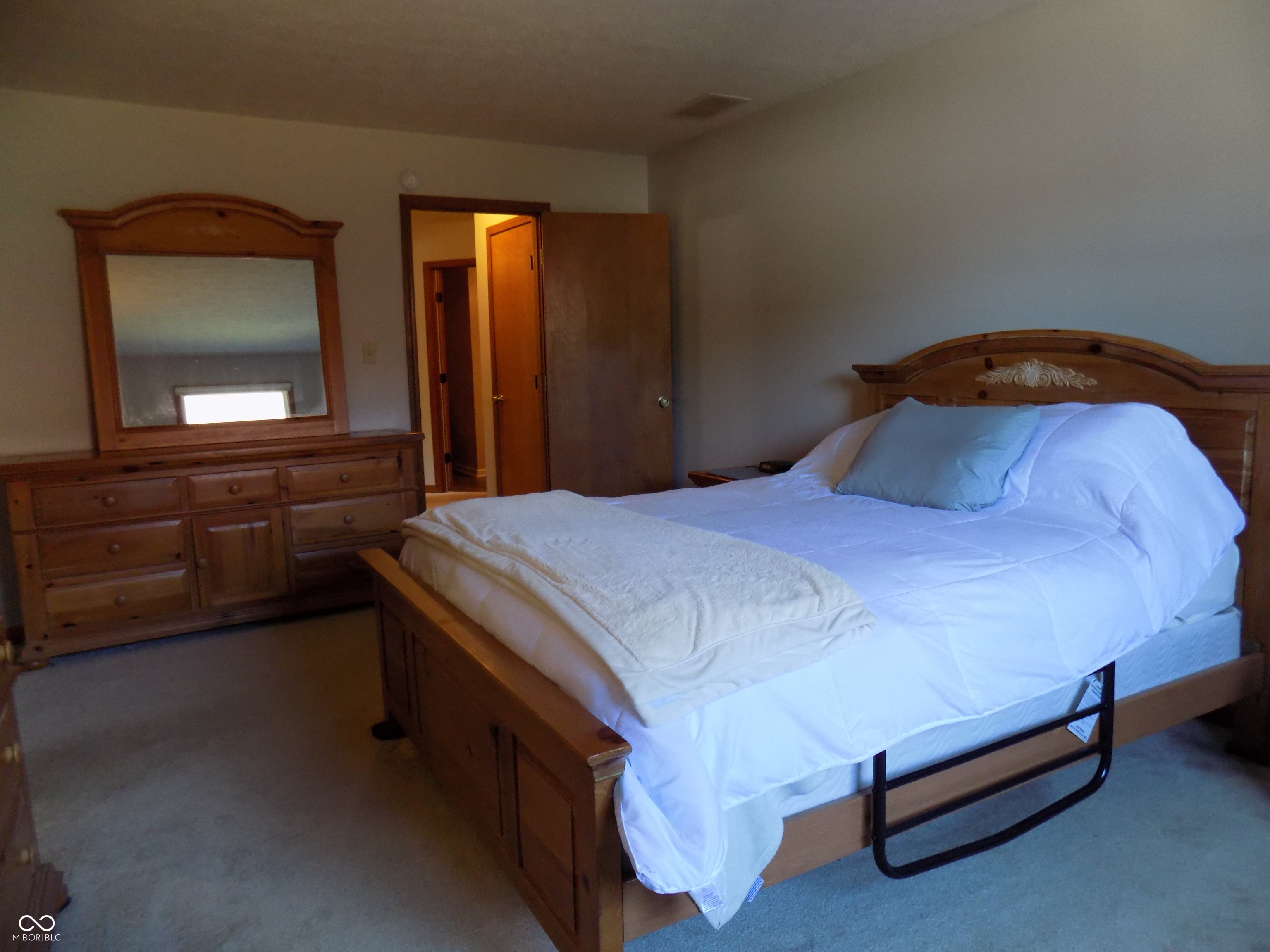 1221 Briarwood Drive