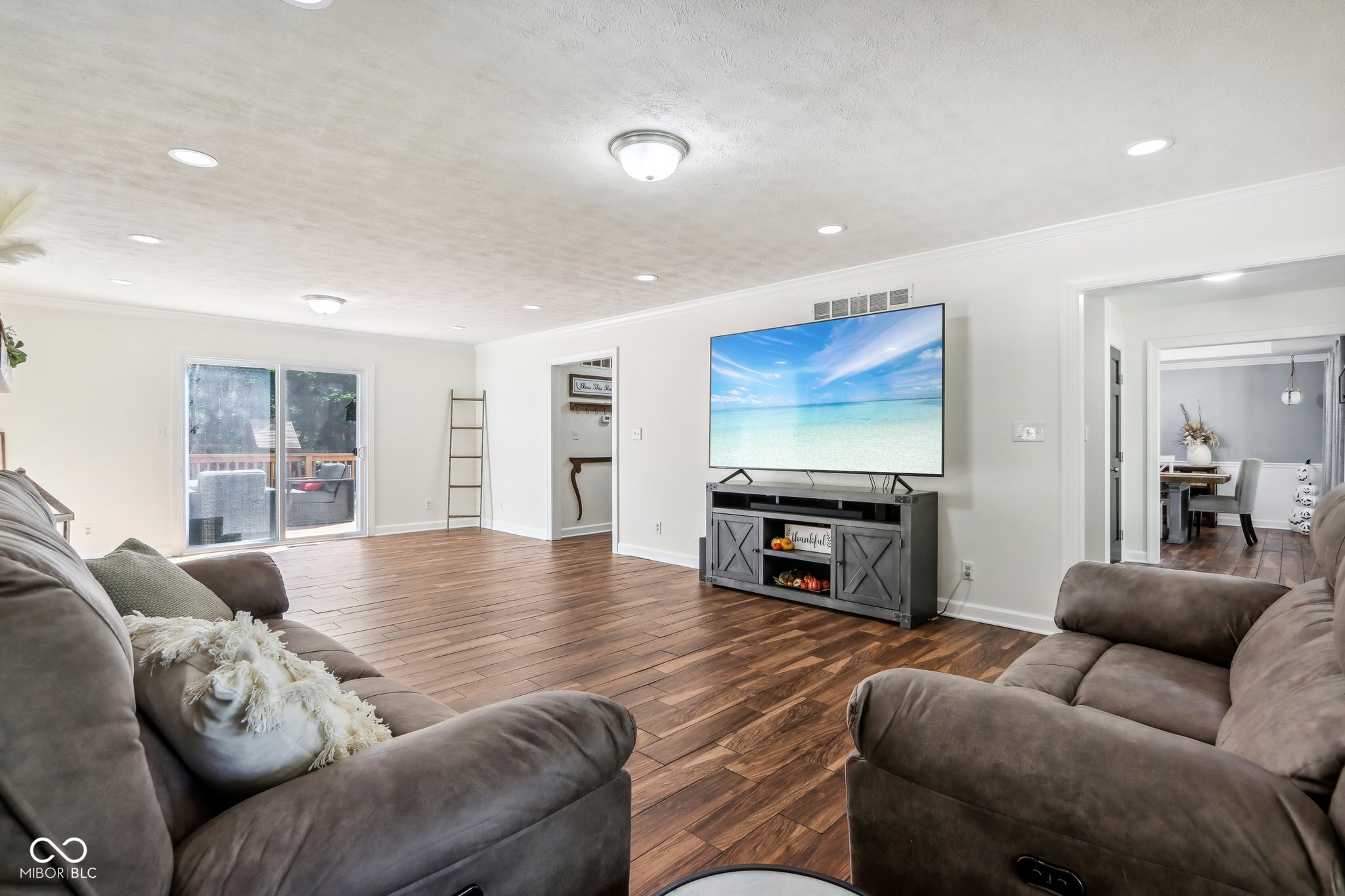 5393 S County Road 400 E