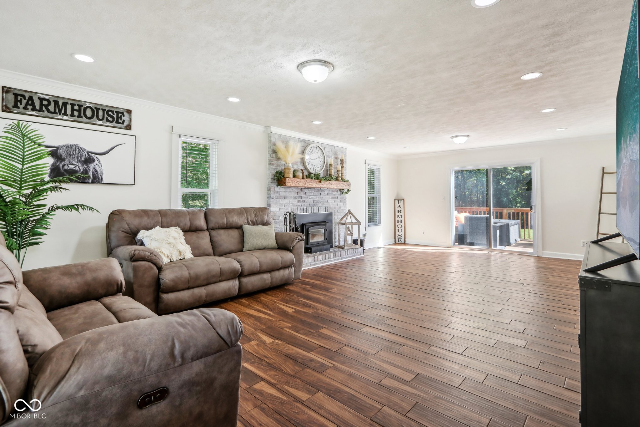 5393 S County Road 400 E