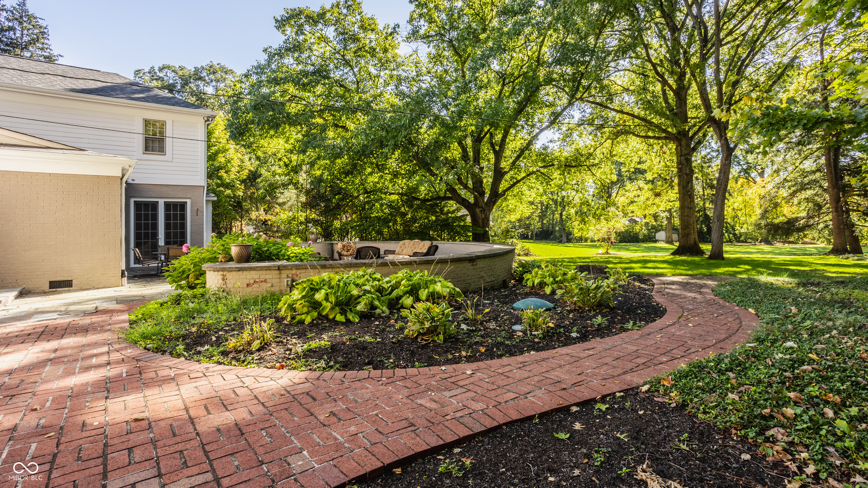 445 Pine Drive