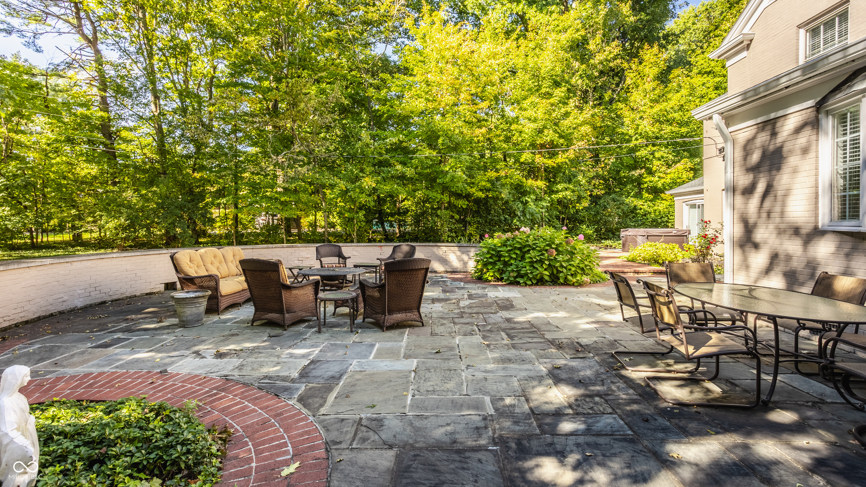 445 Pine Drive