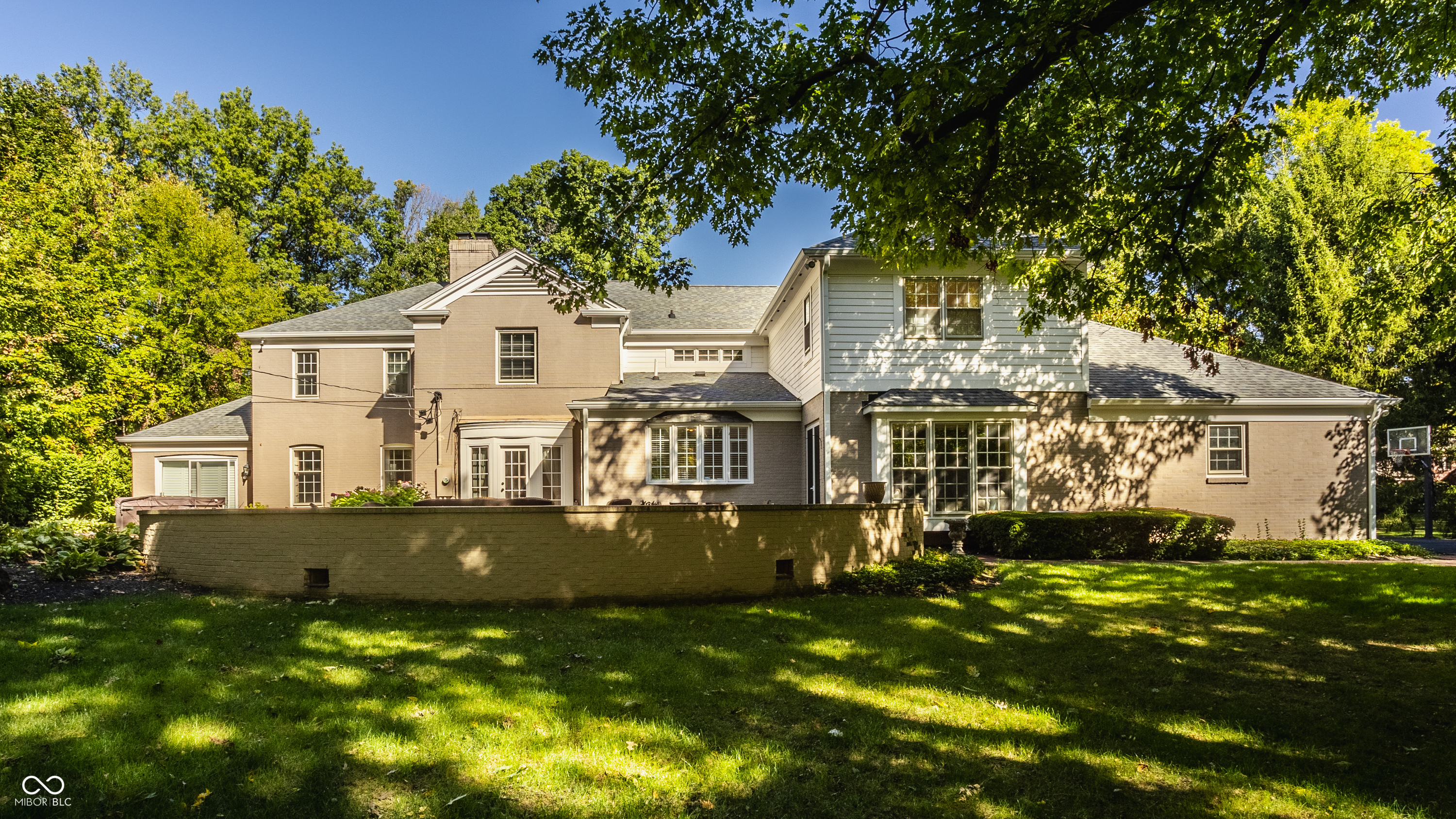 445 Pine Drive