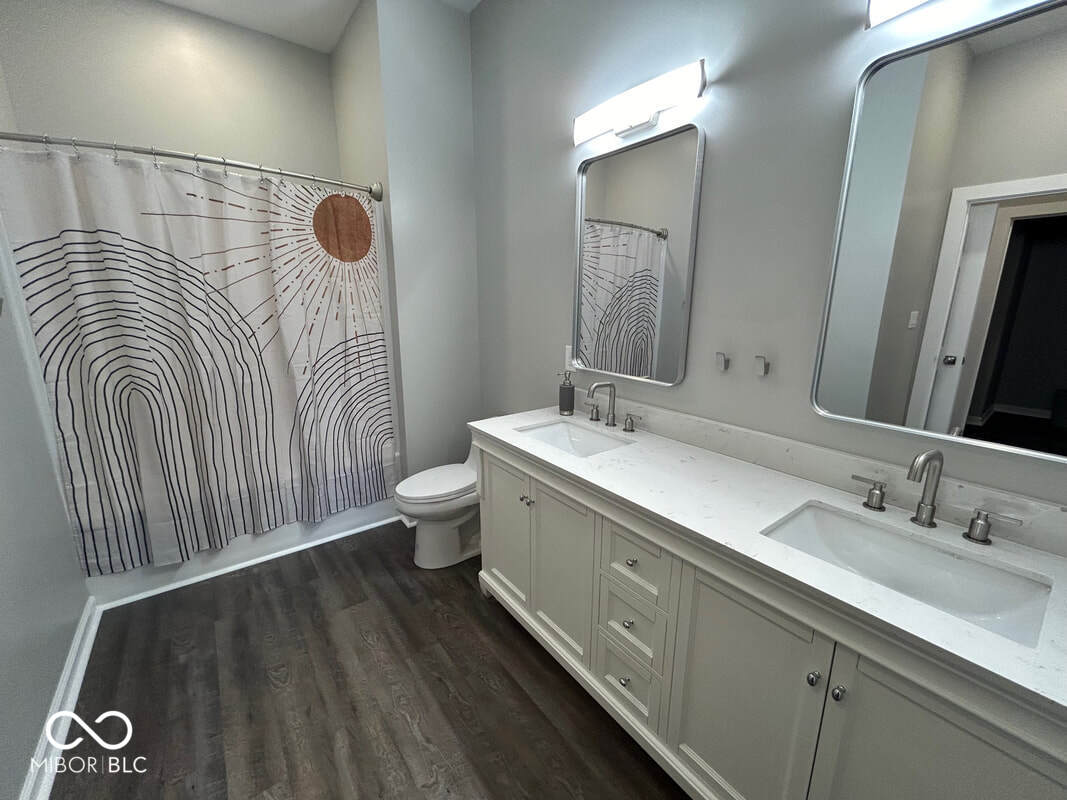 113 E Main Street Unit: B