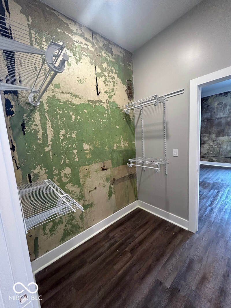 113 E Main Street Unit: B